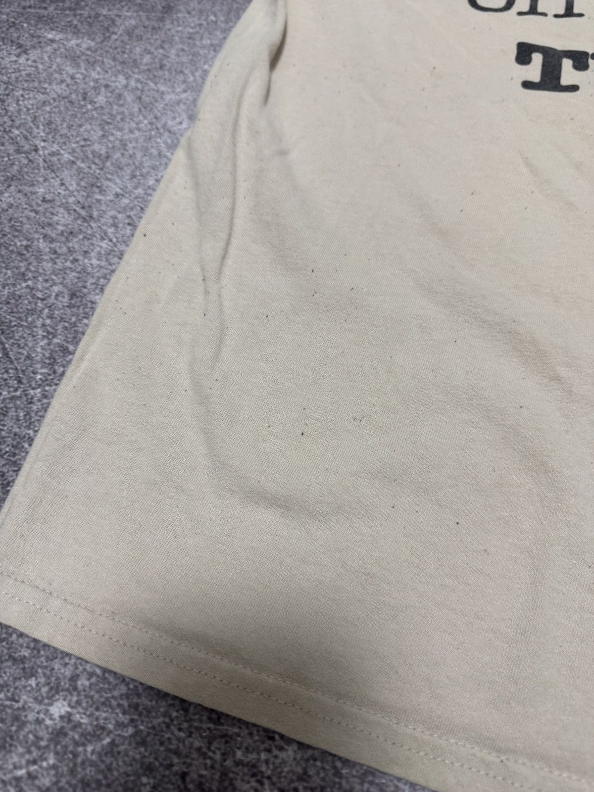 Band Tees Wild Hearts tv tan vintage t Shirt Rock Band y2k Pizza Size US XL / EU 56 / 4 - 14 Thumbnail