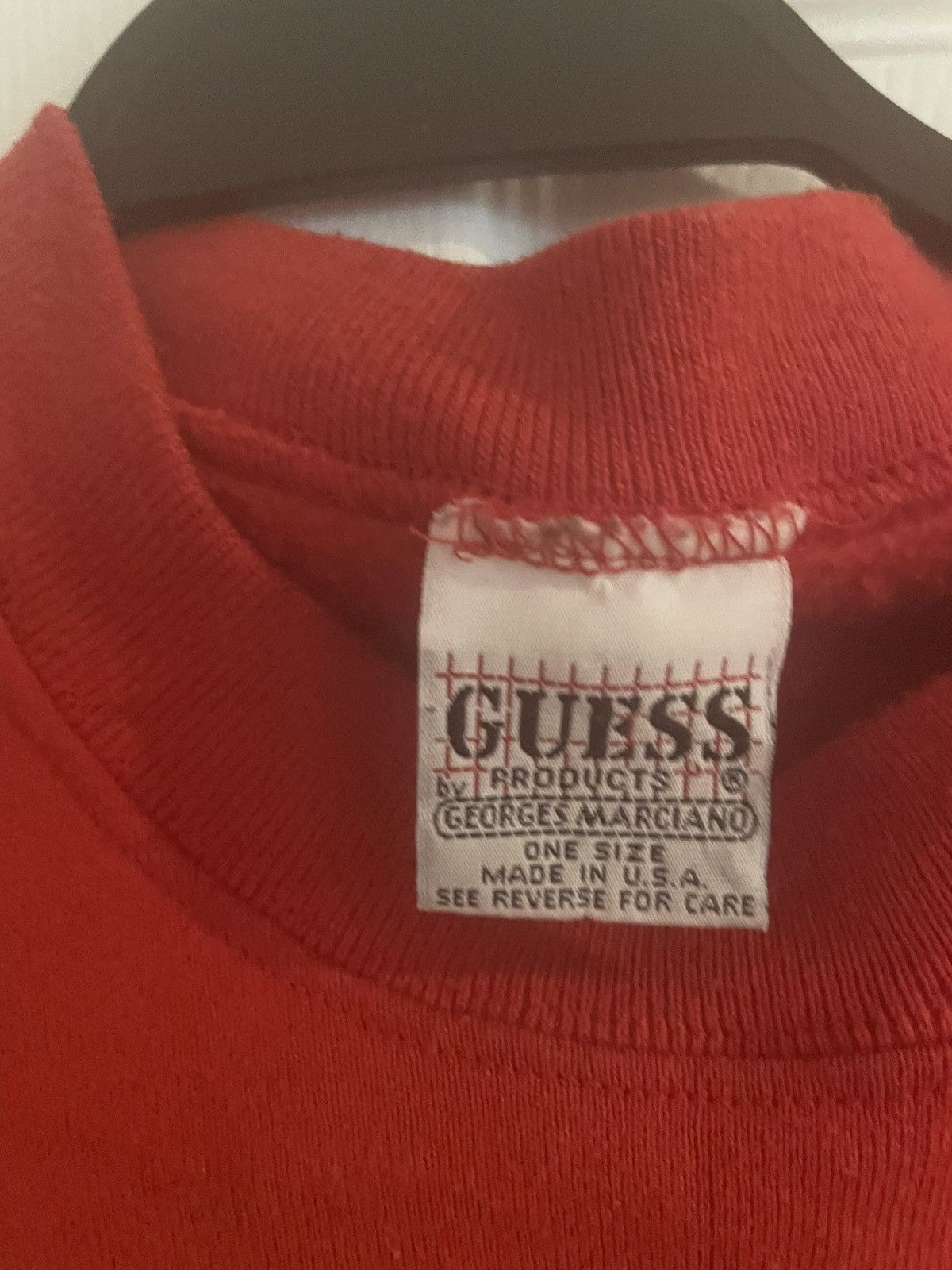 Guess Red and silver vintage guess crewneck Size US M / EU 48-50 / 2 - 3 Thumbnail