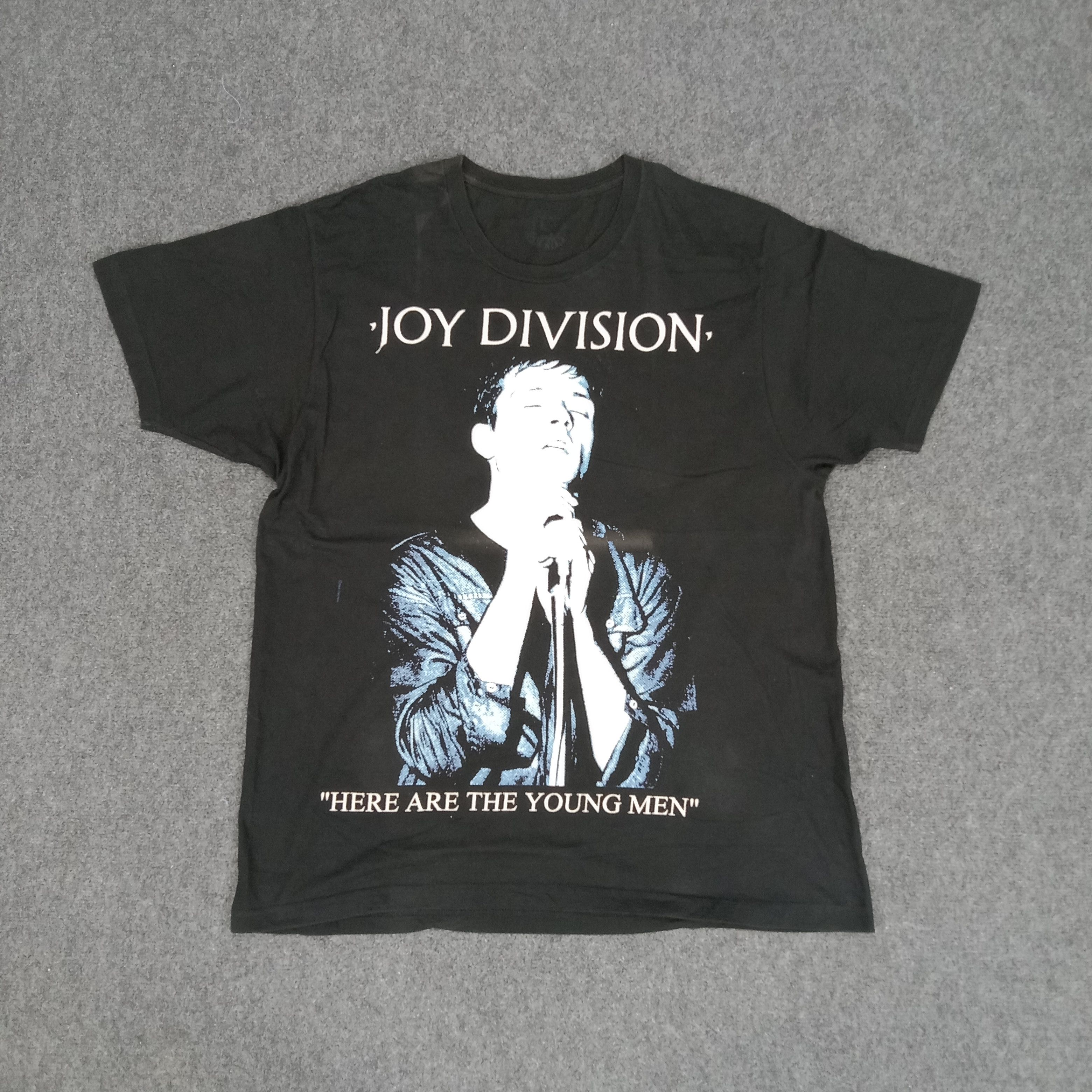PLEASURES joy division ian curtis Tシャツ② Joy Division Ian Curtis T-Shirt
