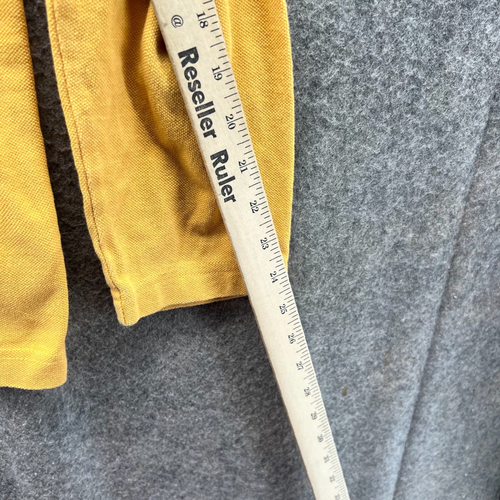 Brooks Brothers Brooks Brothers Shirt Mens Large Yellow Long Sleeve Henley Pullover Mustard Shirt Size US L / EU 52-54 / 3 - 3 Thumbnail