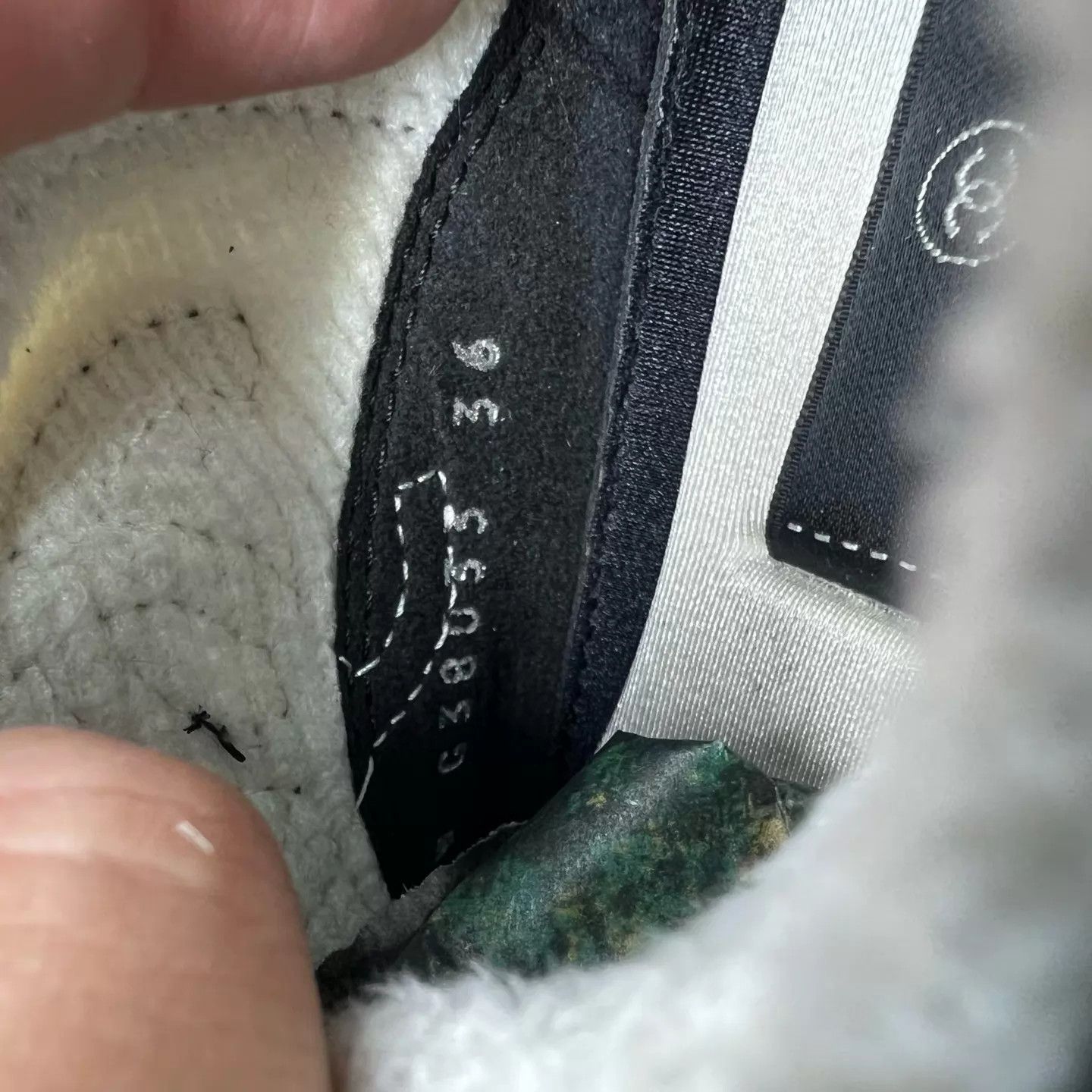 Chanel Chanel Black White Panda Sneaker 36 Like New Size US 5.5 / IT 35.5 - 4 Thumbnail