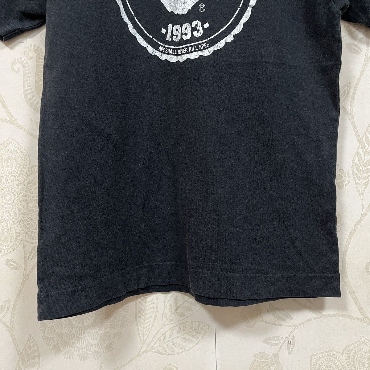 Bape Vintage BAPE Big Logo Nigo The Bathing Ape Japan TShirt Size US M / EU 48-50 / 2 - 10 Thumbnail