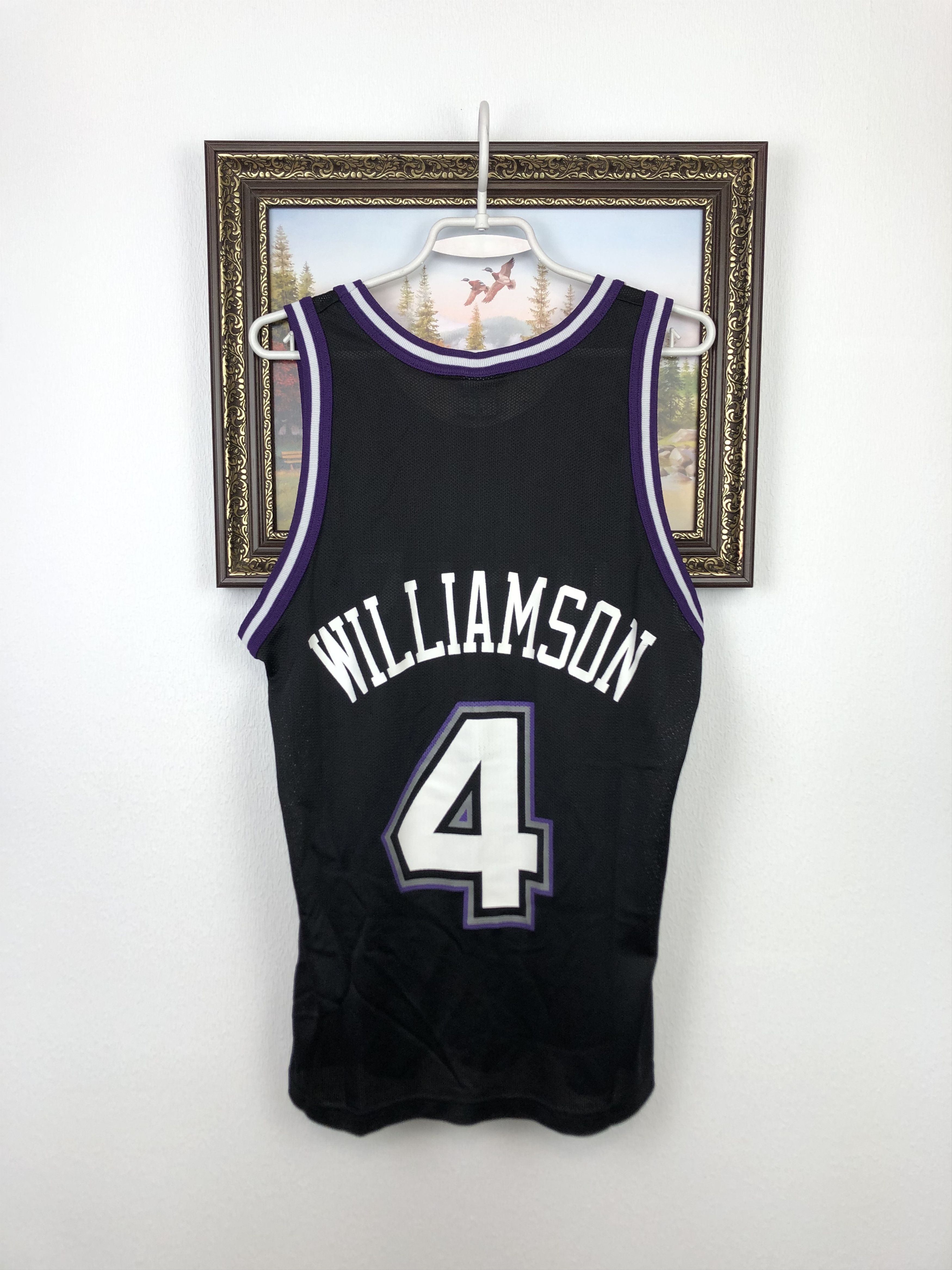 Champion Vintage 90's Corliss Williamson #4 Sacramento Kings Champion Size US M / EU 48-50 / 2 - 9 Thumbnail