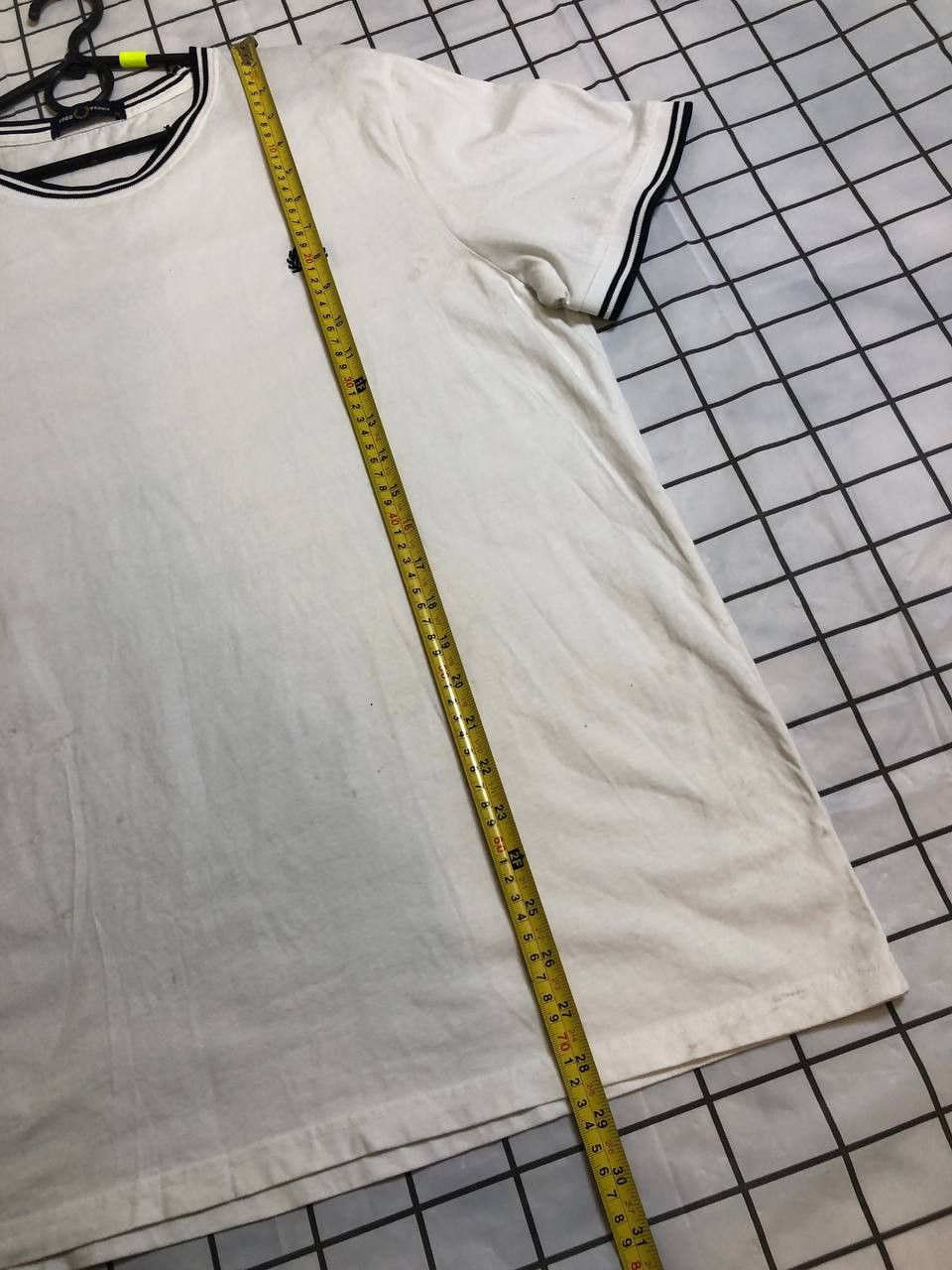 Fred Perry Men's T-shirts FRED PERRY Twin Tipped T-Shirt White Size US XL / EU 56 / 4 - 12 Thumbnail