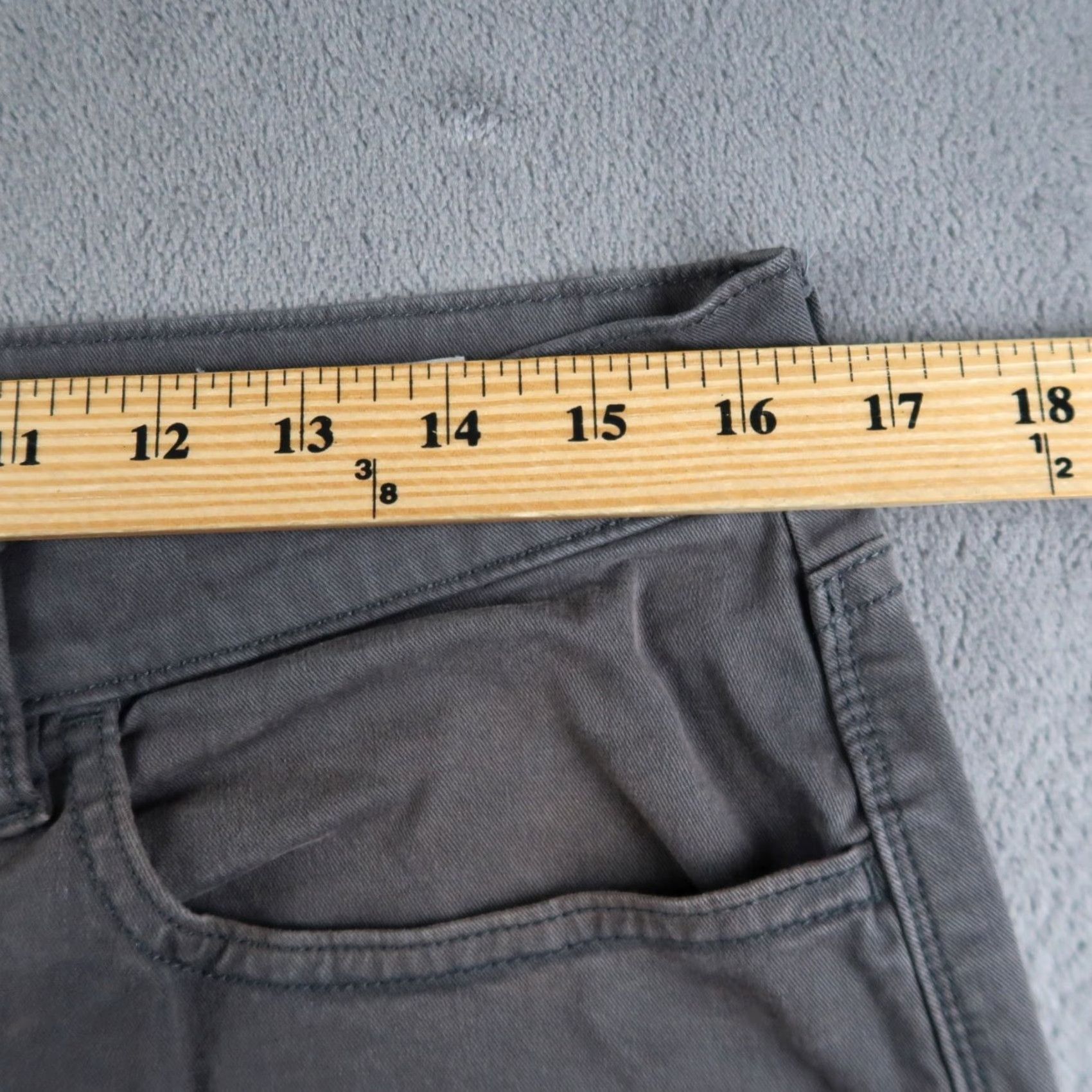 Flint And Tinder Flint and Tinder Pants Mens 33x32 Gray Tapered Fit Jeans Huckberry Slim Casual 5-Pocket Logo Size US 33 - 6 Thumbnail