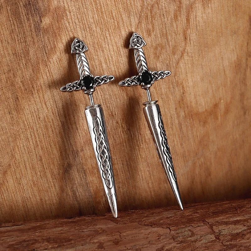 Jewelry × Vintage Trinity Celtic Knot Sword Stud Earrings Size ONE SIZE - 2 Thumbnail