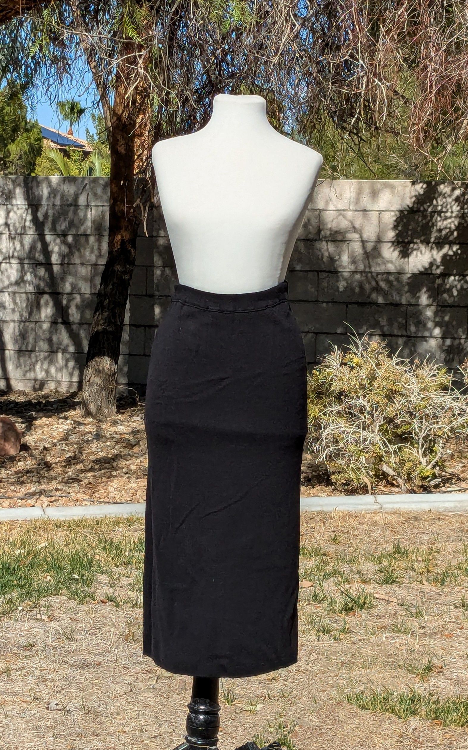 Other Adolfo Collectibles Maxi Pull-On Acrylic/Lamb Wool Skirt Size 28" / US 6 / IT 42 - 1 Thumbnail