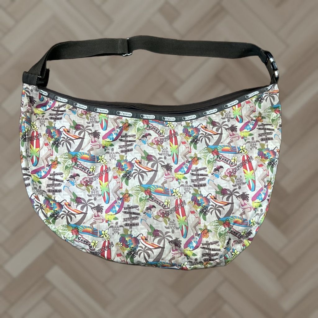 VINTAGE LeSportsac Hawaii Surfer Chick Bag Purse Tote Duffle Multicolor Polyester Shoulder Bag Womens