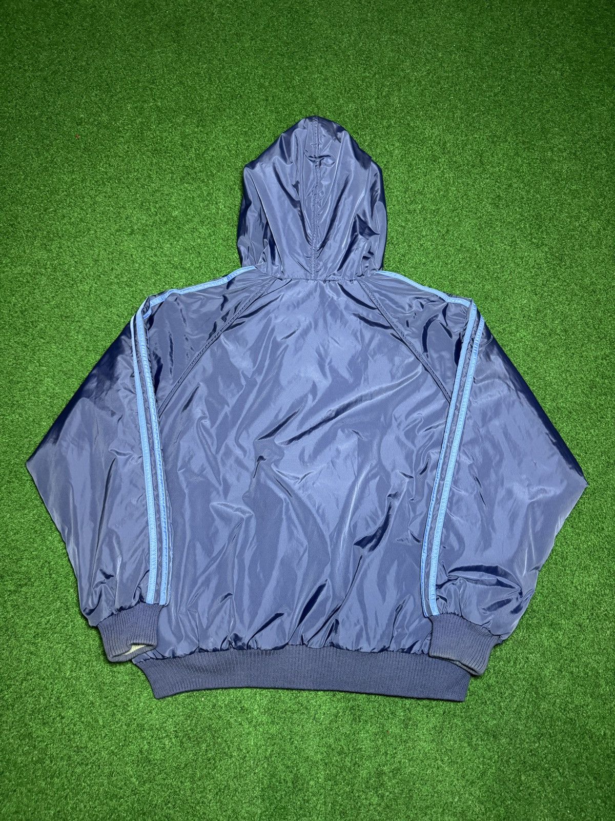 Adidas Vintage Adidas Y2K Reversible Full Zip Hooded Retro Jacket Size US M / EU 48-50 / 2 - 3 Thumbnail