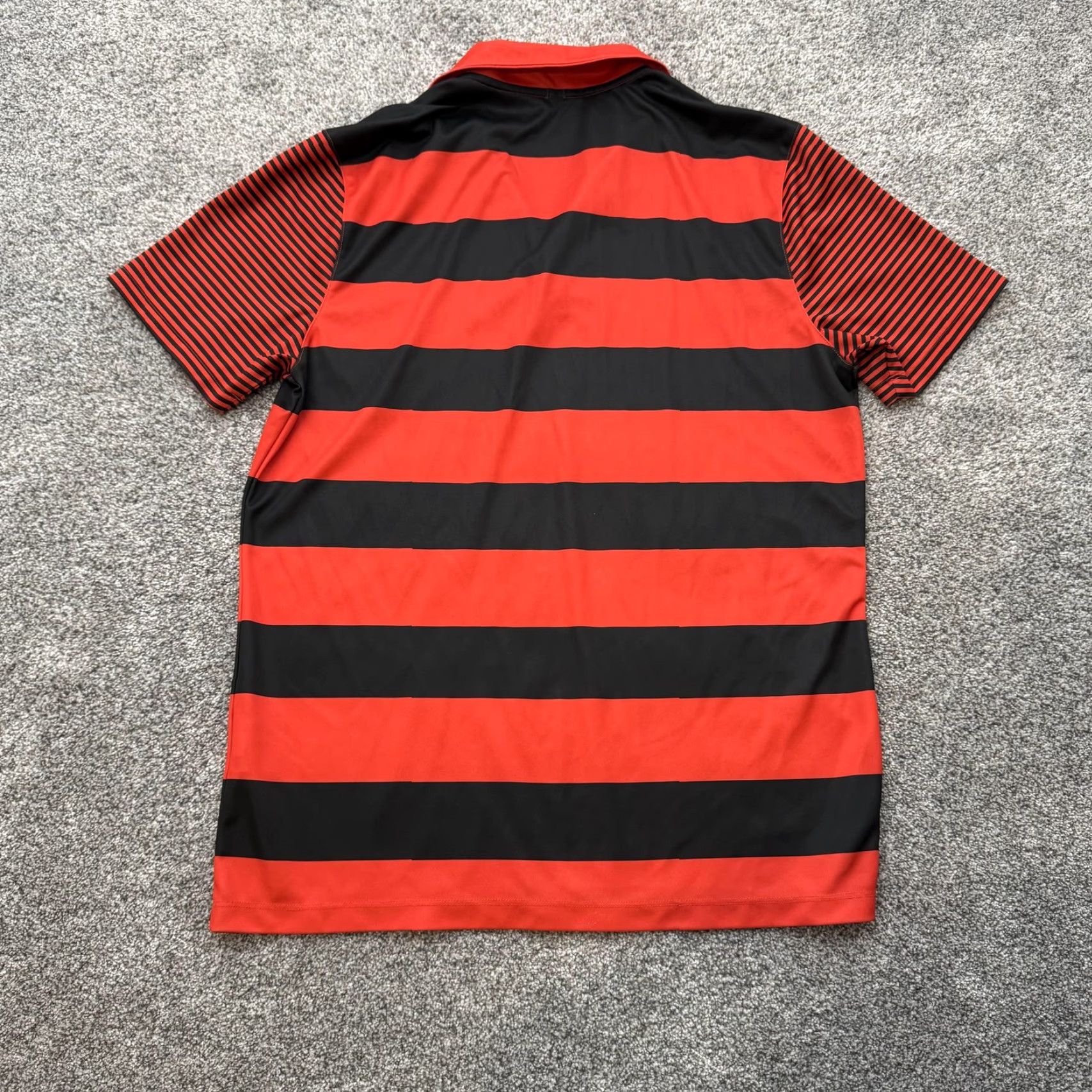 Nike Nike Golf Shirt Mens Medium Dri-FIT Performance Striped Lightweight Athletic Size US M / EU 48-50 / 2 - 7 Thumbnail