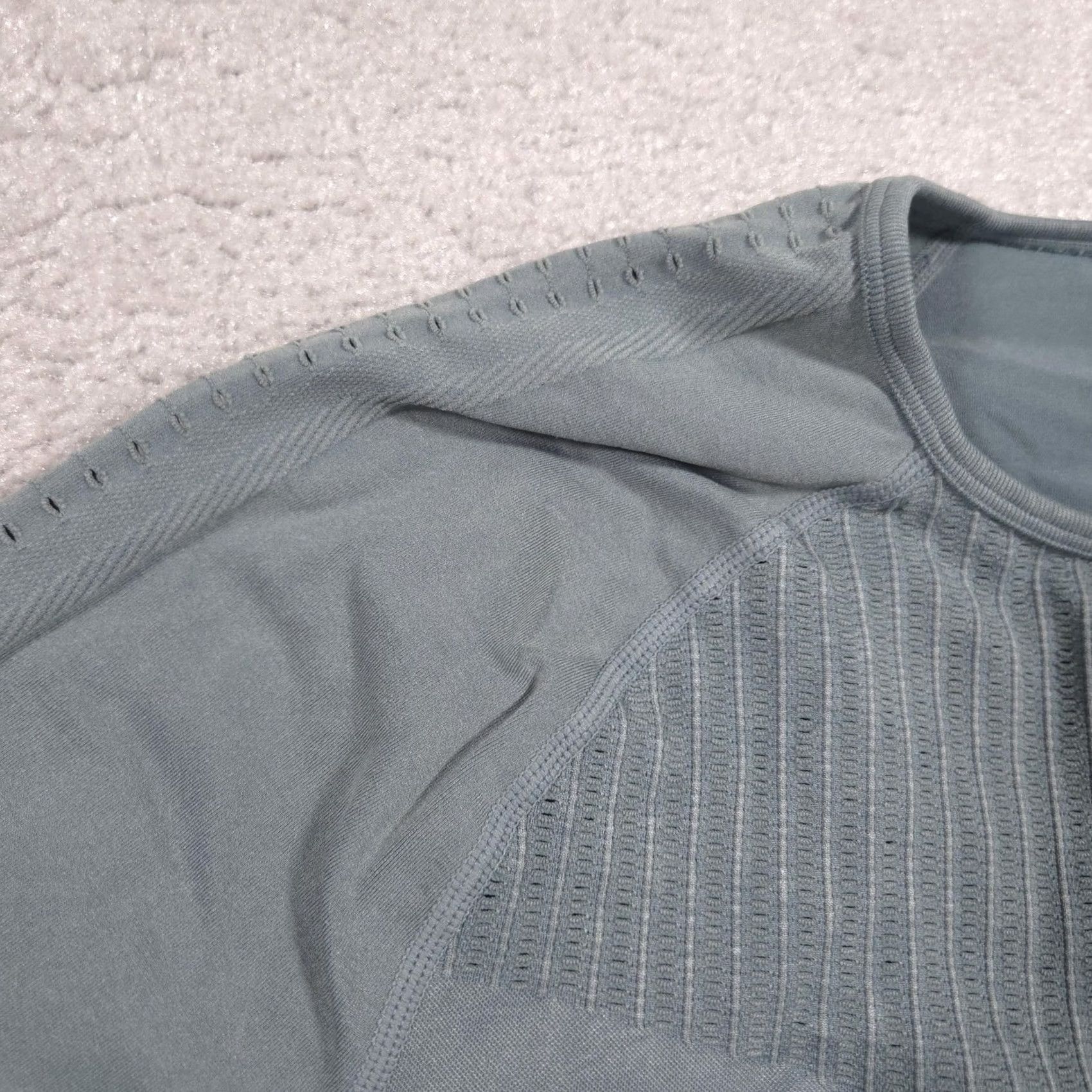 Fabletics Fabletics Shirt Womens Large Green Long Sleeve Raglan Athletic Performance Top Size L / US 10 / IT 46 - 5 Thumbnail