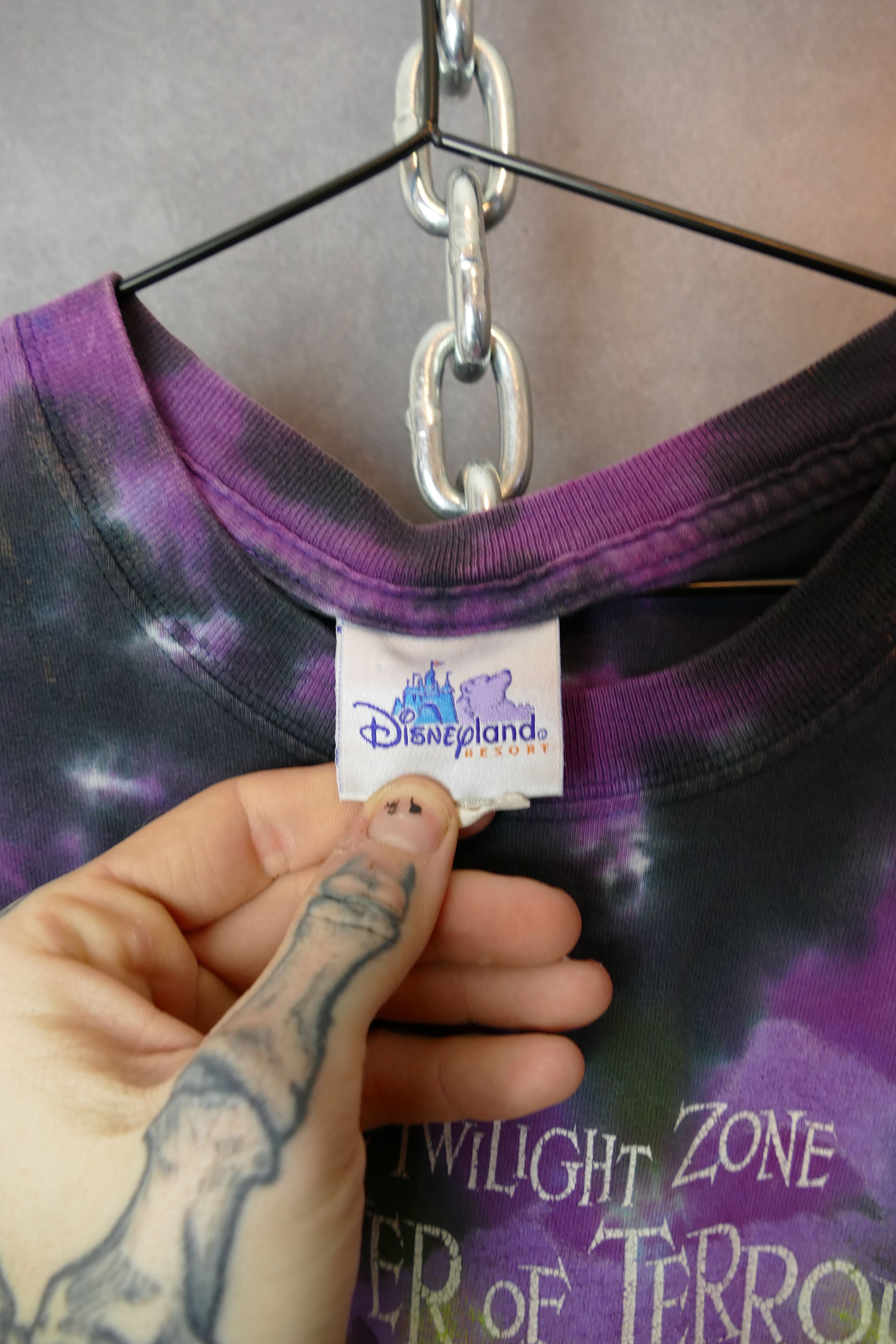 Disney Disneyland Tower of Terror Mens I Survived Size US L / EU 52-54 / 3 - 6 Thumbnail