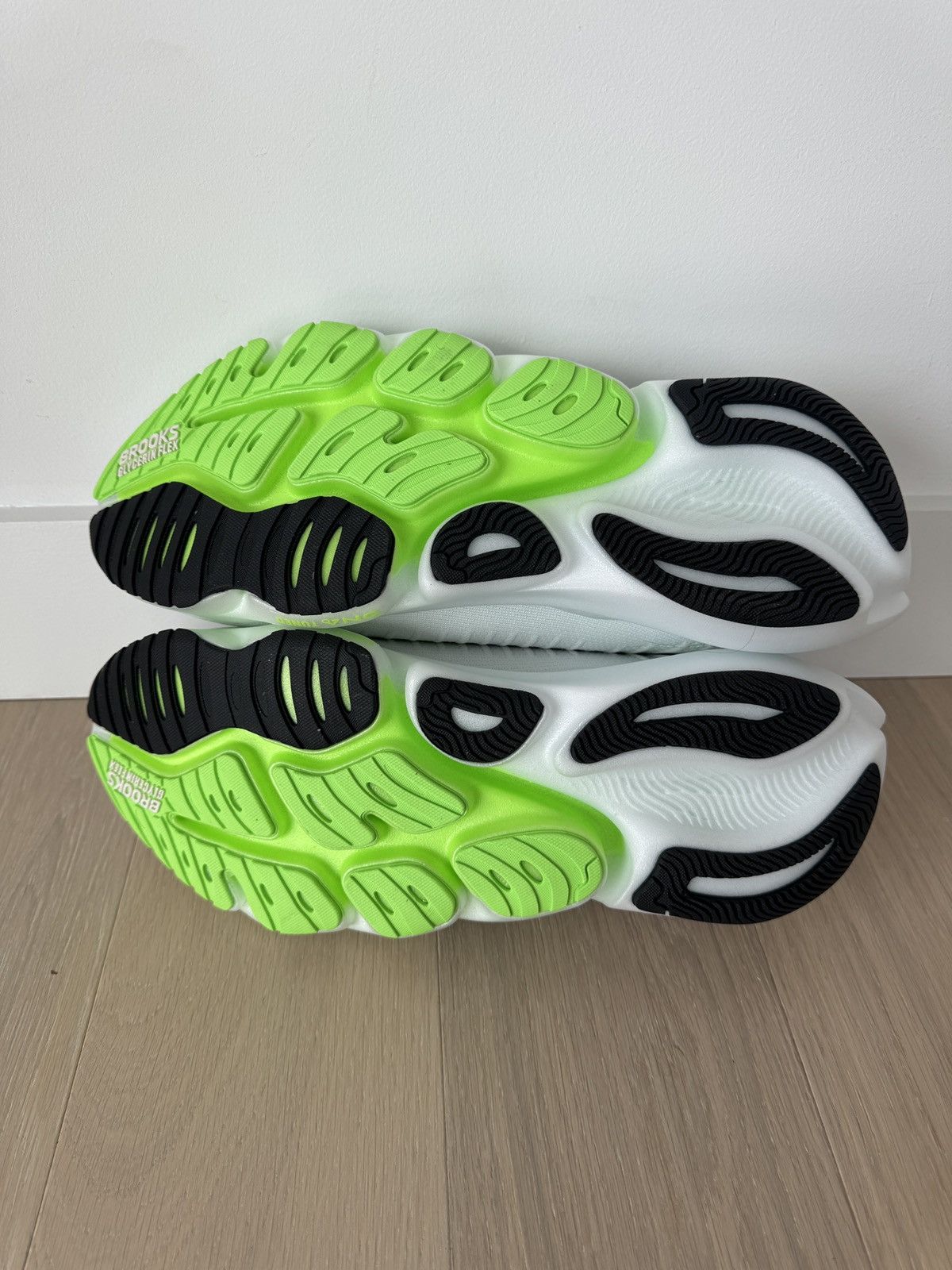 Brooks Brooks Glycerin Flex White Green Gecko Phantom Size US 11.5 / EU 44-45 - 4 Thumbnail
