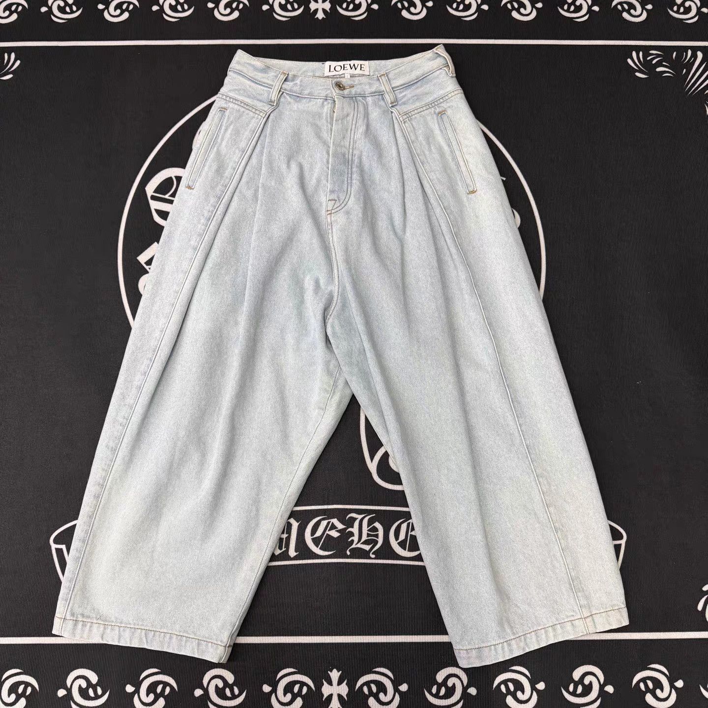 Loewe LOEWE Wide-Leg Jeans K15 Size US 36 / EU 52 - 1 Thumbnail