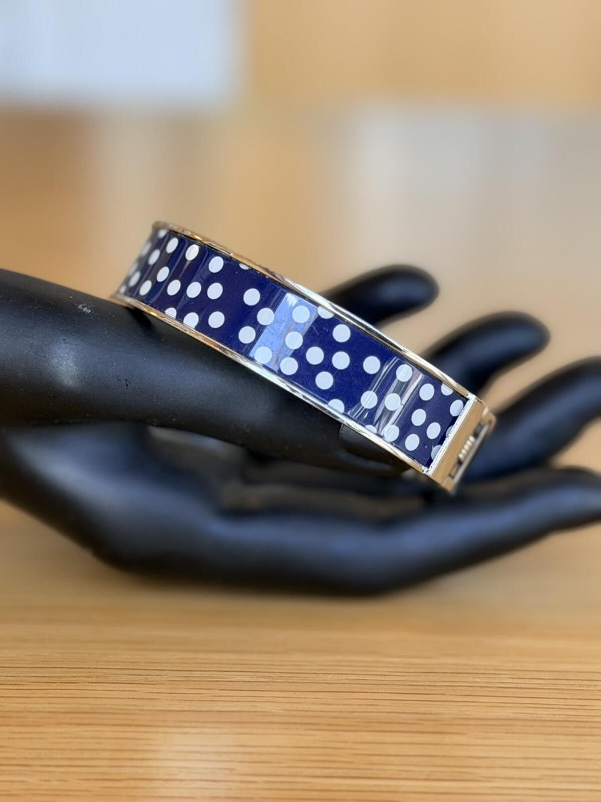 Talbots Talbots Preppy Polka Dot Hinged Bracelet Y2K / Early 2010s Size ONE SIZE - 2 Thumbnail
