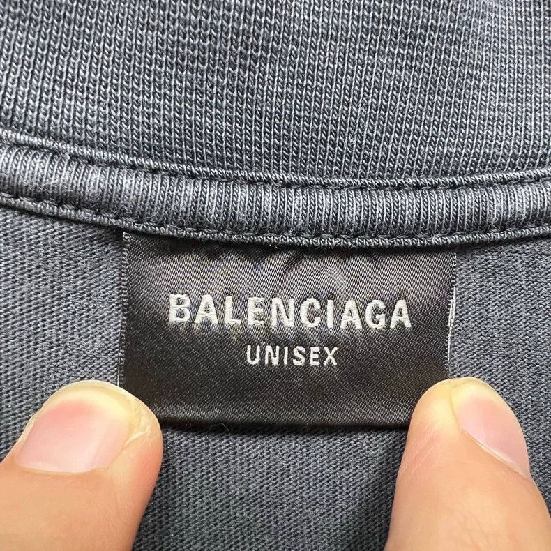 Balenciaga Balenciaga Tape Logo Print Short Sleeve T-Shirt Size US L / EU 52-54 / 3 - 3 Thumbnail