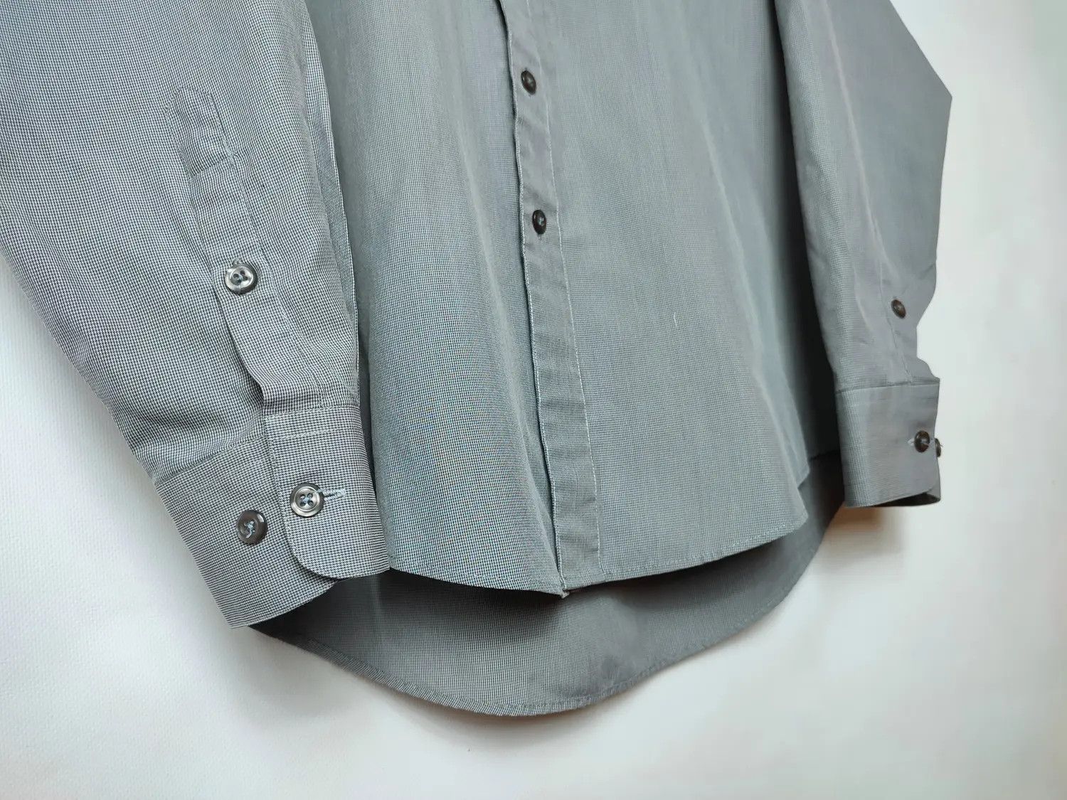 Designer Givenchy Gentleman Paris 4G Logo Button-up Shirt Size US M / EU 48-50 / 2 - 4 Thumbnail