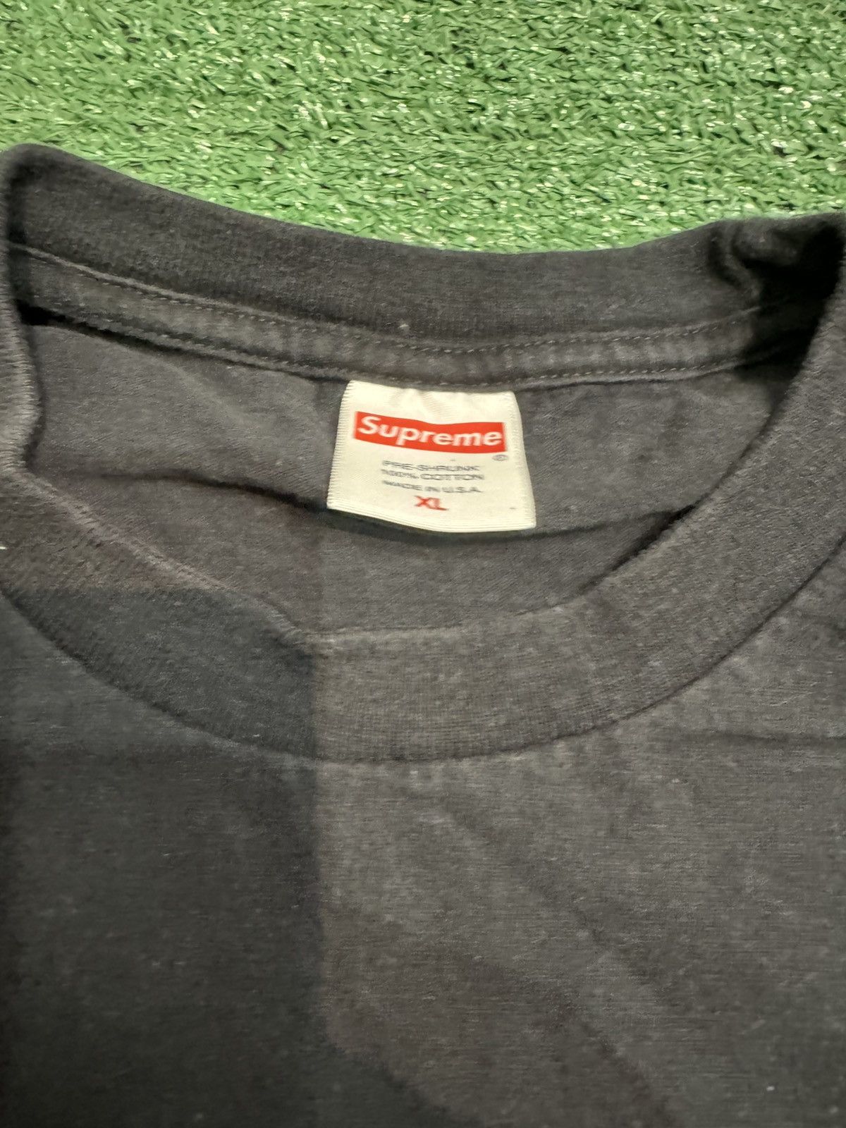 Supreme Supreme SS19 Gold Fangs Tee Size US XL / EU 56 / 4 - 3 Thumbnail