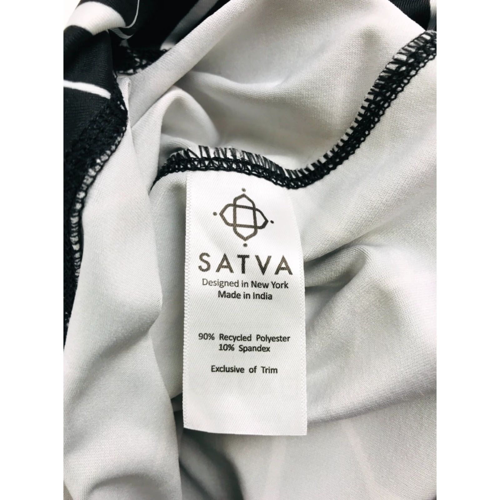 Vintage Satva Yoga Pants Women's Size S Black Athletic Wear Stretch Geometric pattern Size 28" / US 6 / IT 42 - 6 Thumbnail