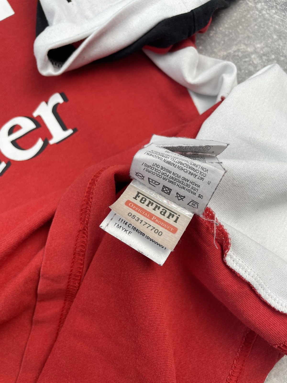 Formula 1 Puma Racing Ferrari Polo T-shirt Santander Formula 1 Size US L / EU 52-54 / 3 - 8 Thumbnail