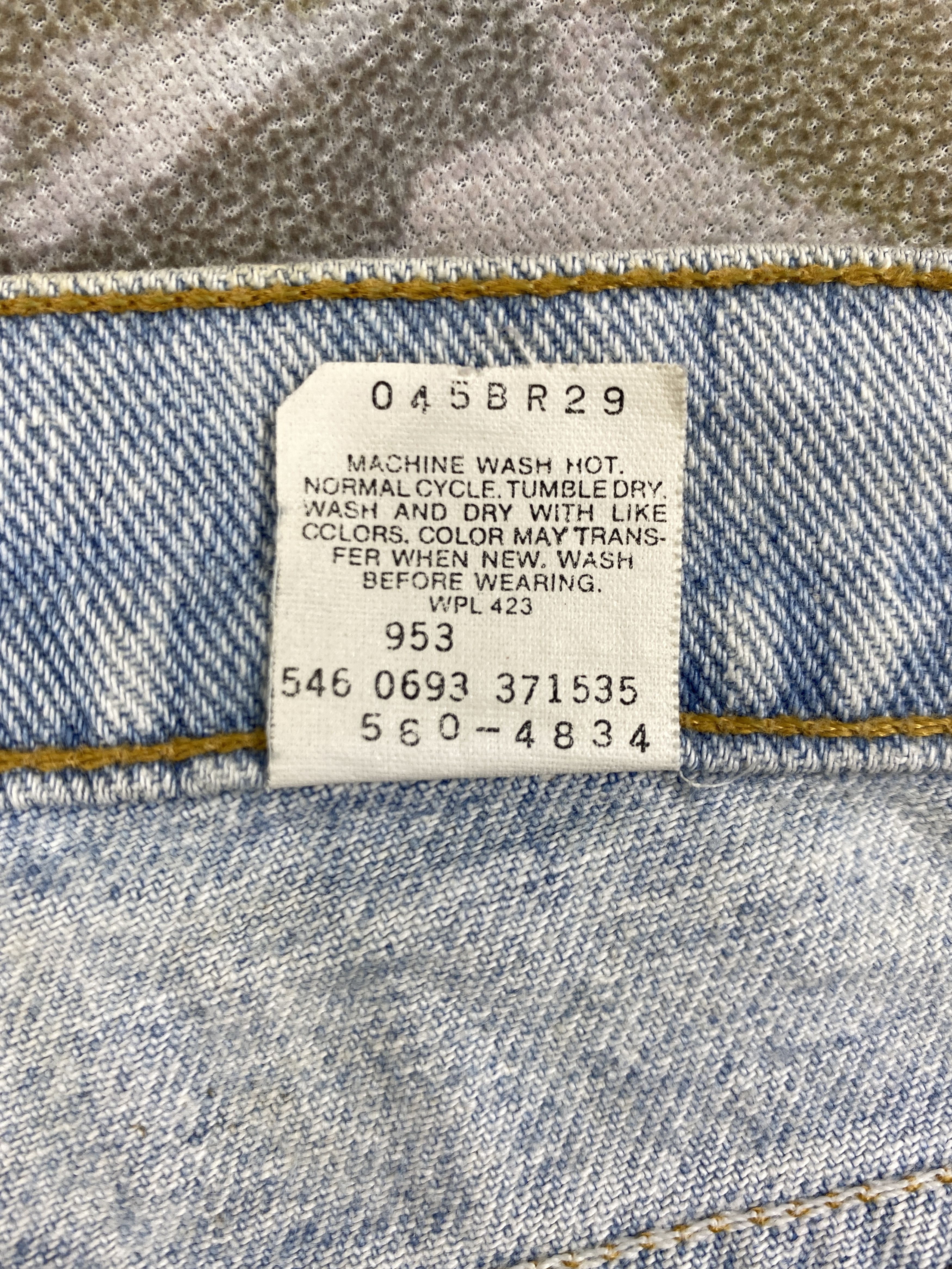 Levi's 90s Light Wash Vintage Levi's 560 USA Denim 35x31.5 JN714 Size US 35 - 10 Thumbnail