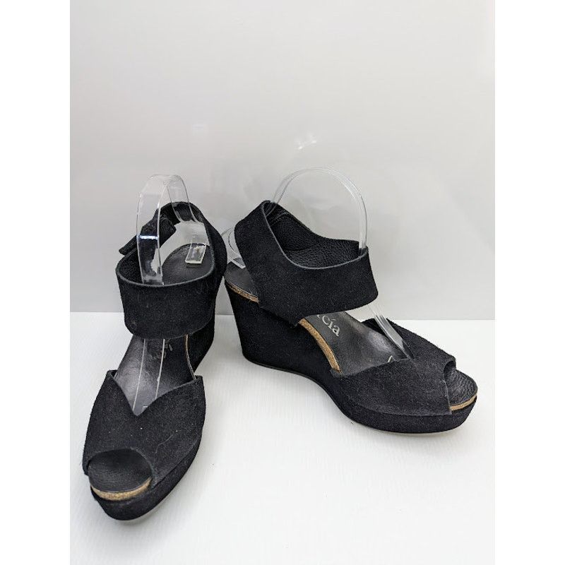 Pedro Garcia pedro garcia suede platform sandals heels black sz 9 (39.5) Size US 9 / IT 39 - 1 Thumbnail