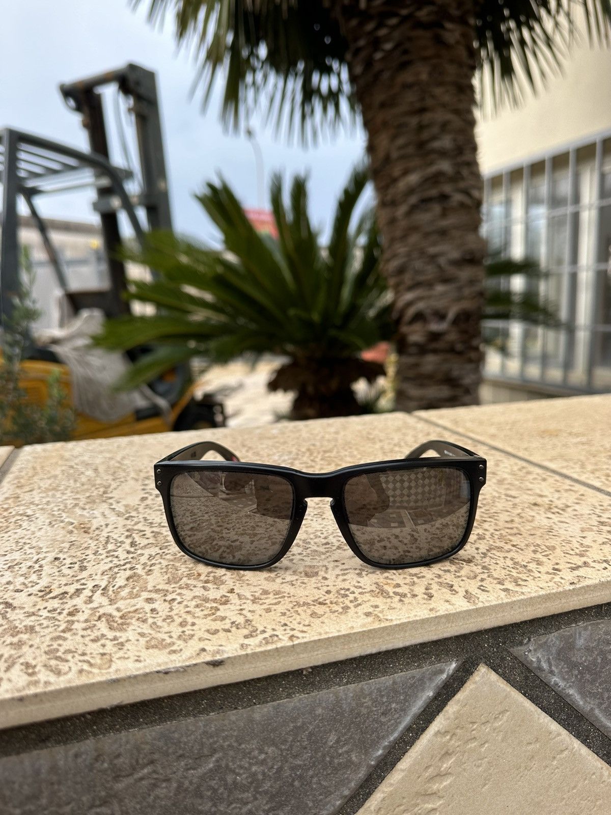 Oakley Oakley Sunglasses Black OO9102-D655 Size ONE SIZE - 2 Thumbnail