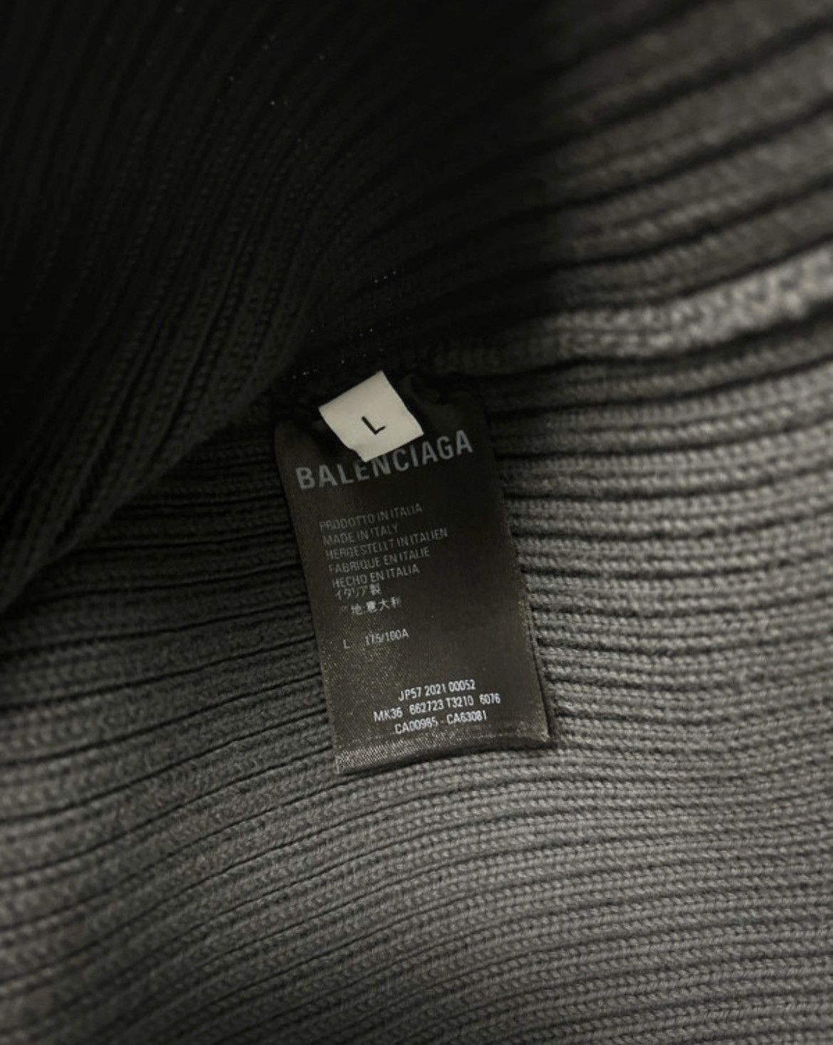 Balenciaga Balenciaga knitwear Size US L / EU 52-54 / 3 - 4 Thumbnail
