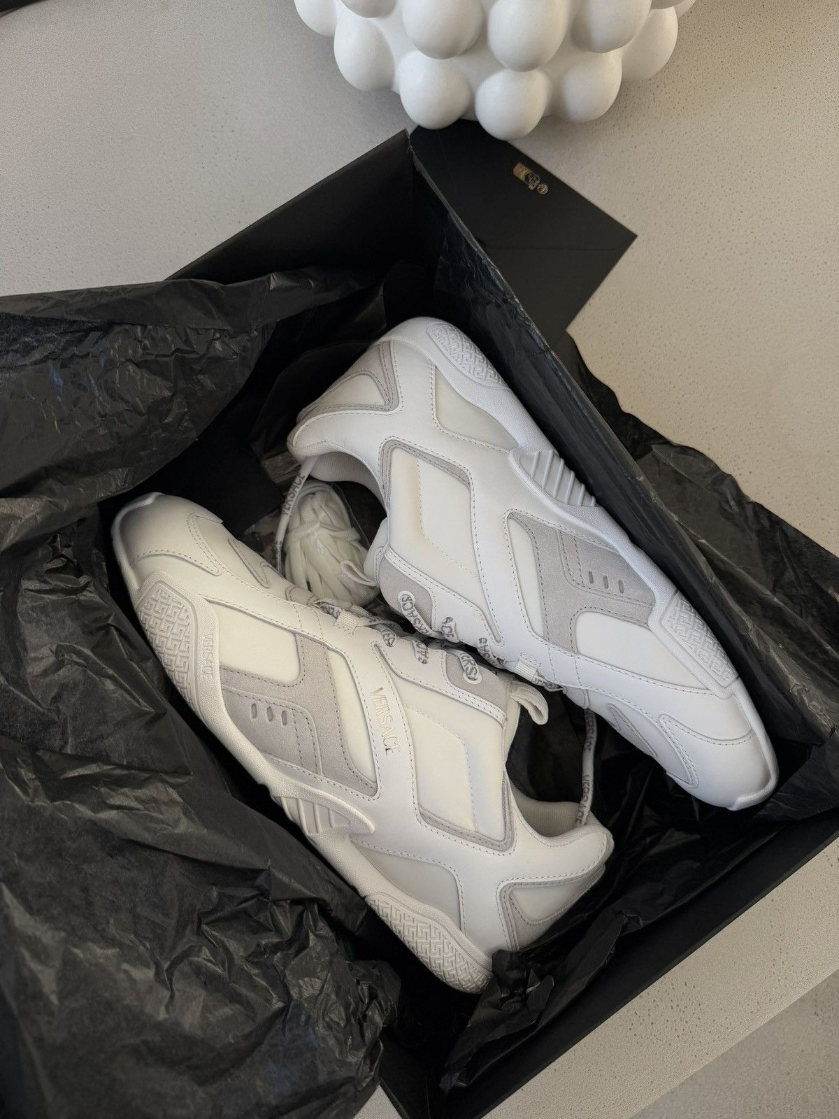 Versace Versace Sneaker Crosta Leather White Size US 9 / EU 42 - 2 Thumbnail