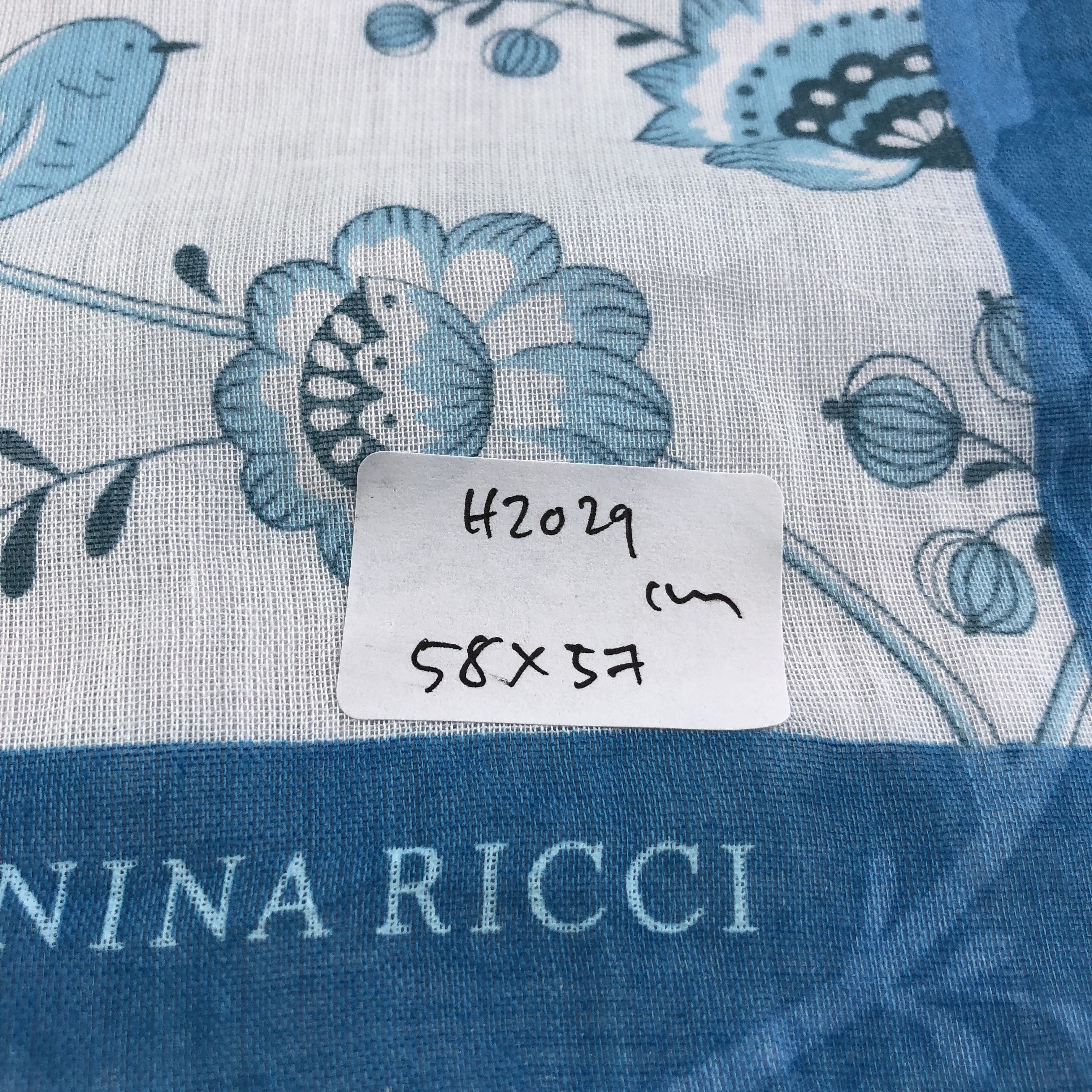 Nina Ricci Nina Ricci Handkerchief Neckerchief Bandana H2029 Size ONE SIZE - 6 Thumbnail