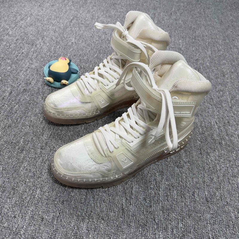 Louis Vuitton Louis Vuitton White High-Top Trainer Sneakers 0079 Size US 8.5 / EU 41-42 - 1 Thumbnail