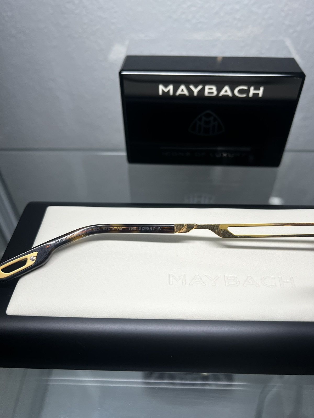 Maybach The Expert IV Glasses
