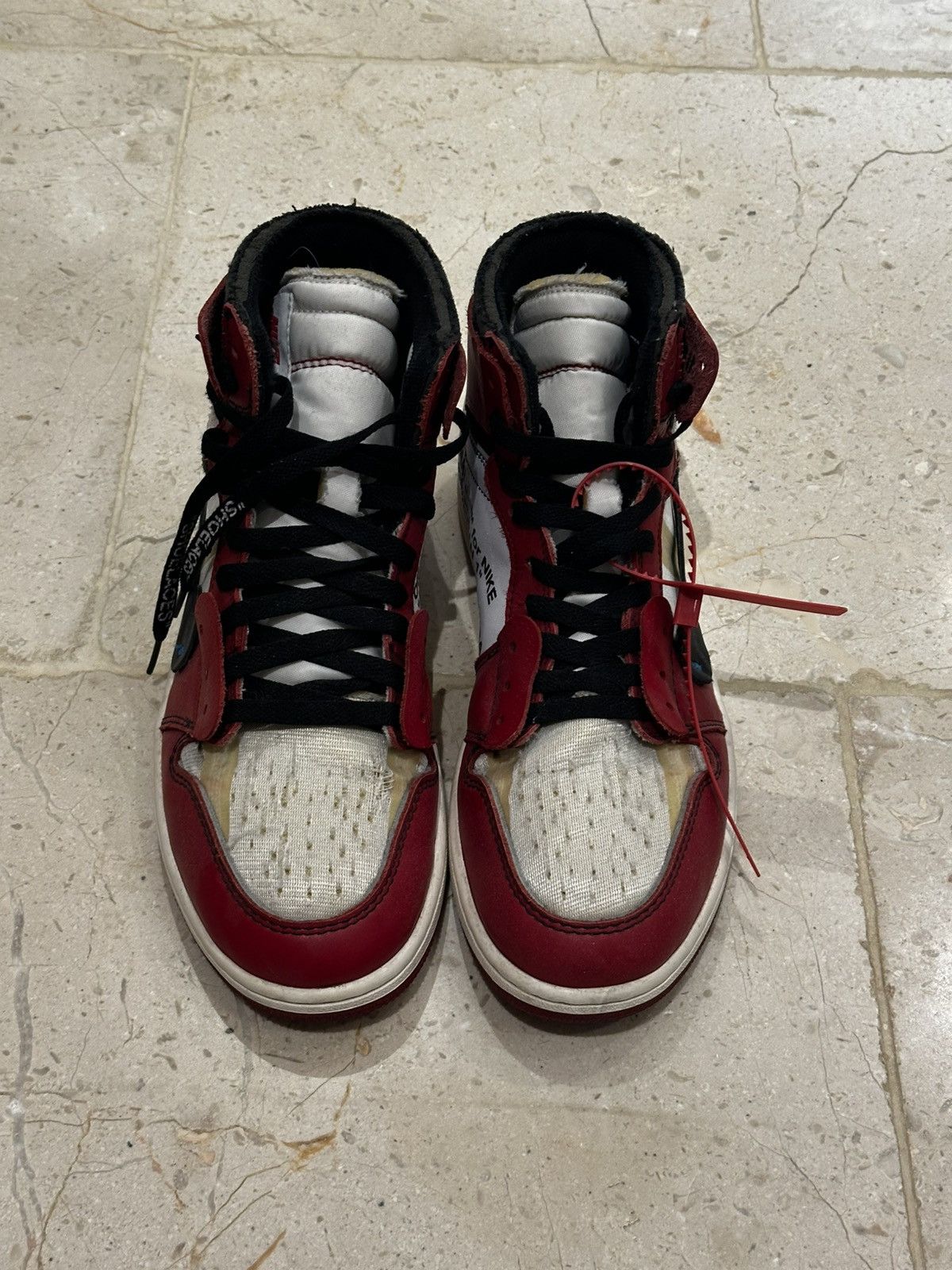 Jordan Brand × Off-White Jordan 1 Retro OG x Off White Chicago Size US 9.5 / EU 42-43 - 4 Thumbnail