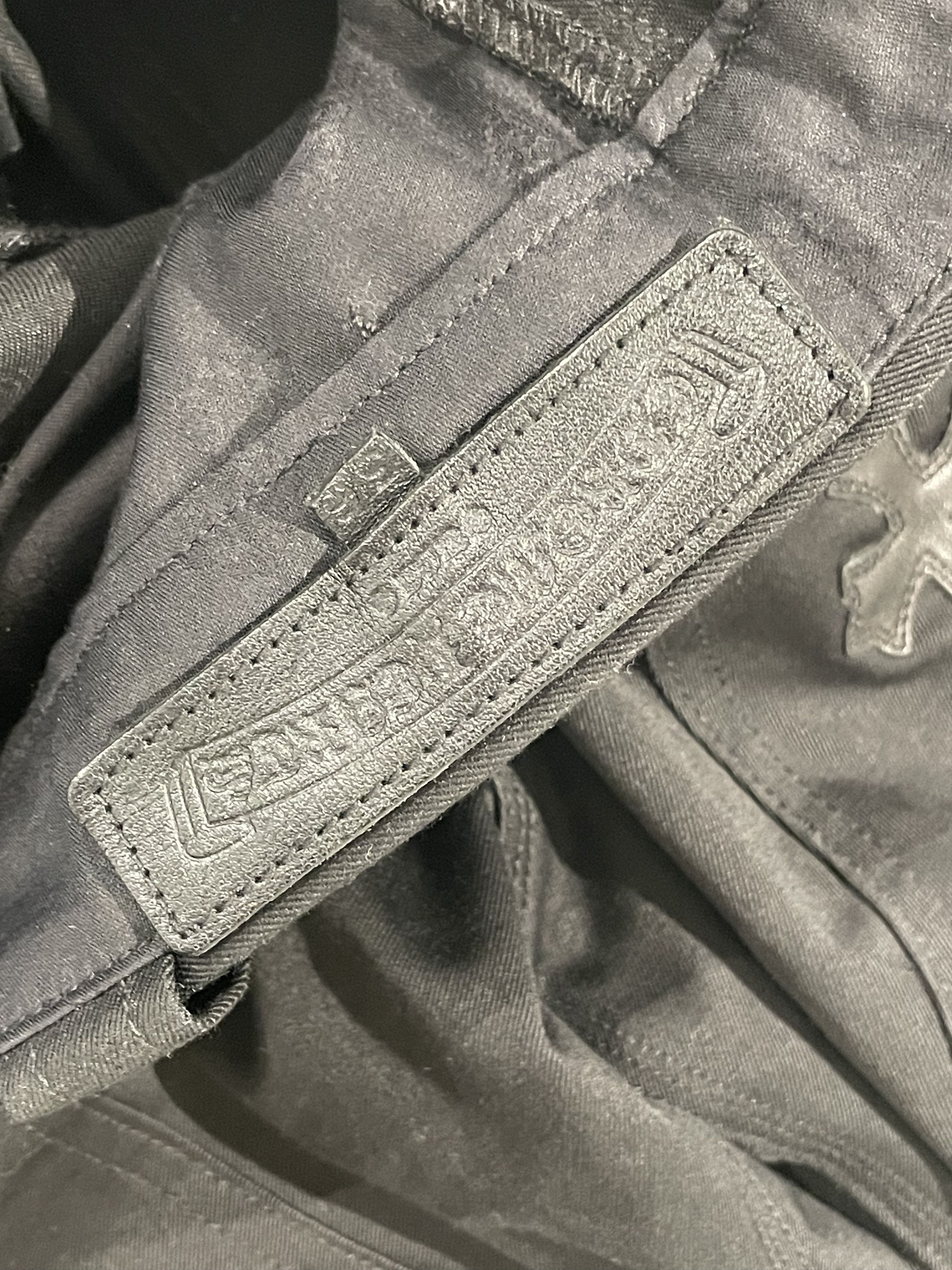 Chrome Hearts Chrome Hearts Leopard Black Cross Leather Patch Jeans Size US 36 / EU 52 - 13 Thumbnail