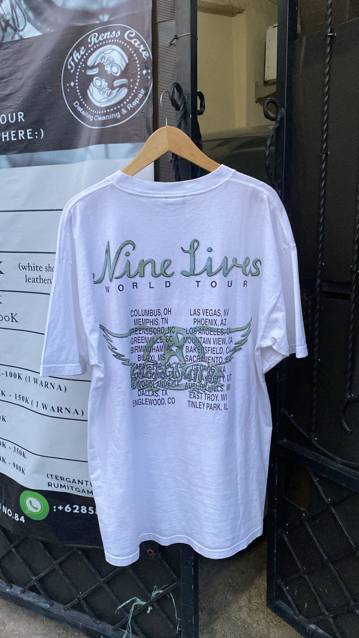 Aerosmith × Band Tees × Vintage Aerosmith Nine Live Tour 1997 rare with backhit flawless Size US XL / EU 56 / 4 - 2 Thumbnail