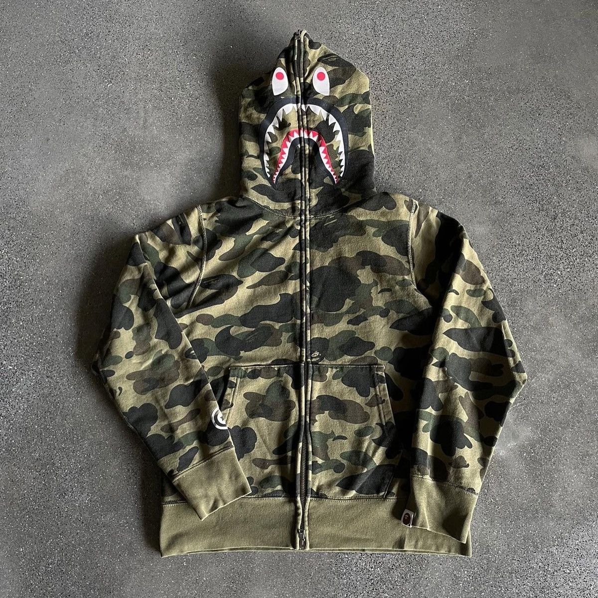 Image of Bape 1St Camo Shark Full Zip Hoodie in Green, Men's (Size Small)