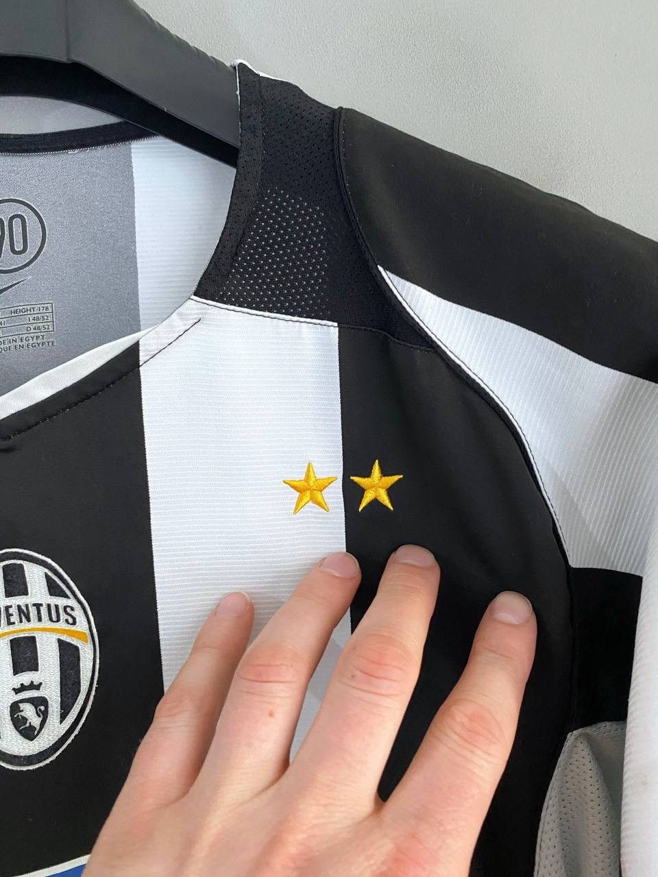 Nike FC Juventus 2004/2005 Home Soccer Jersey Football Shirt, M Size US M / EU 48-50 / 2 - 4 Thumbnail