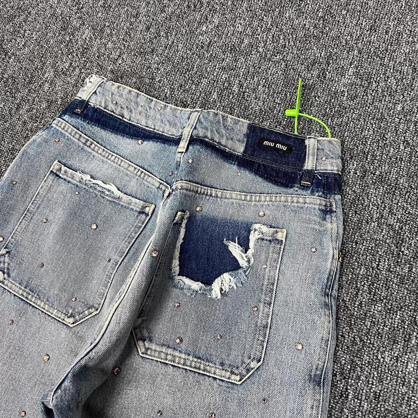 Miu Miu MIUMIU Lt.Blue Crystal Distressed Wide Leg Jean US25 99N Size 25" / US 0 / IT 36 - 4 Thumbnail