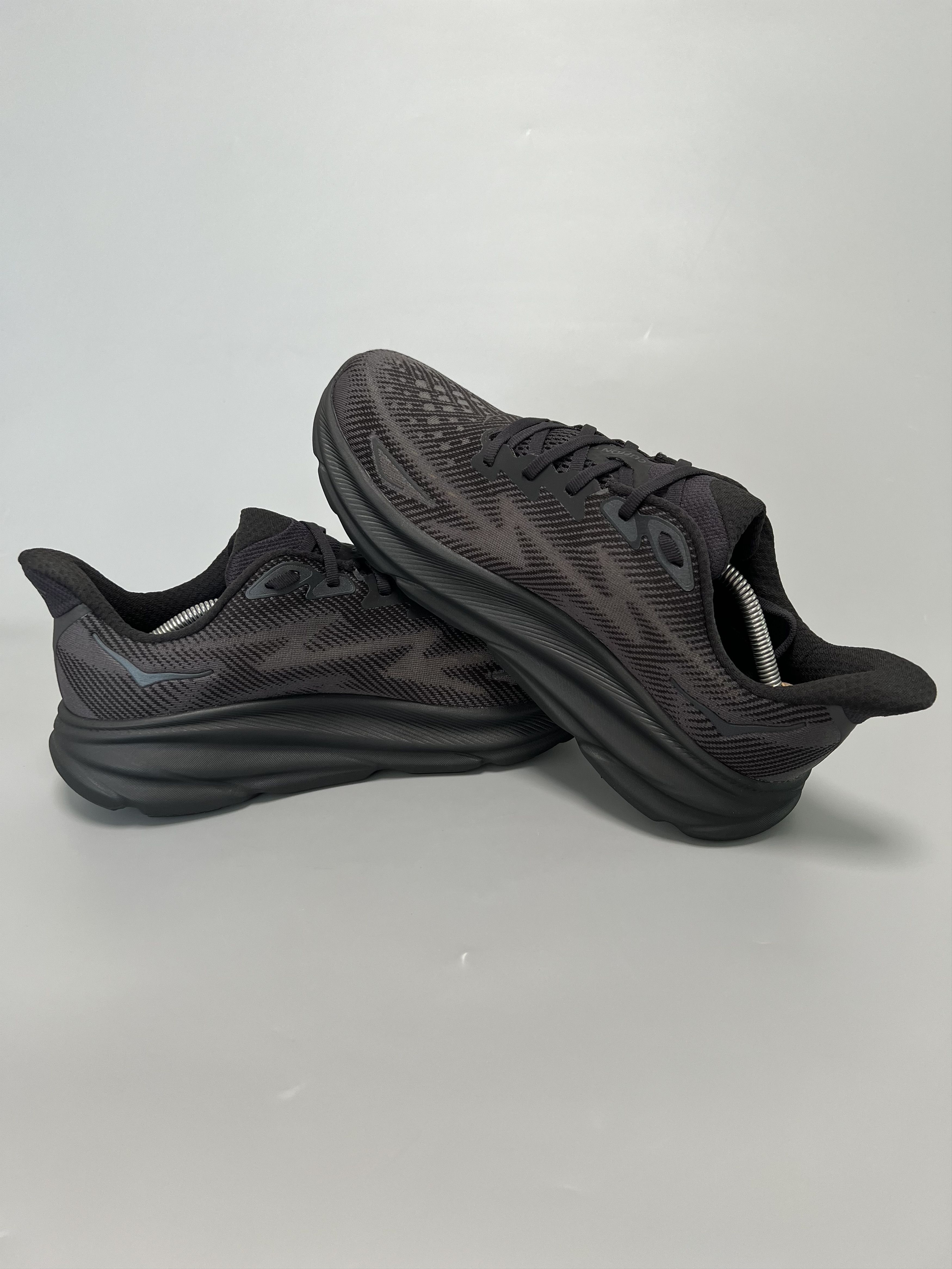 Hoka 10.5D Hoka One One Clifton 9 Men's Running Shoes Walking Gym Size US 10.5 / EU 43-44 - 5 Thumbnail
