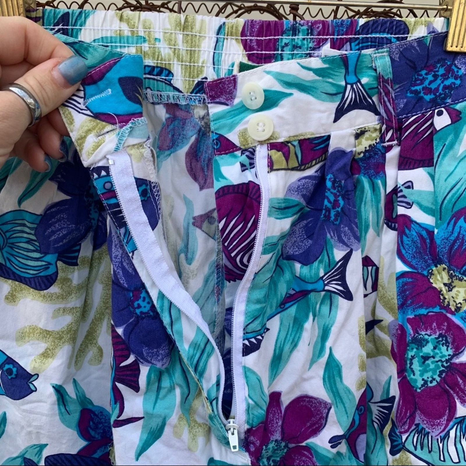 Vintage Vintage 90s culottes shorts tropical fish SMALL/MEDIUM Size 27" / US 4 / IT 40 - 5 Thumbnail