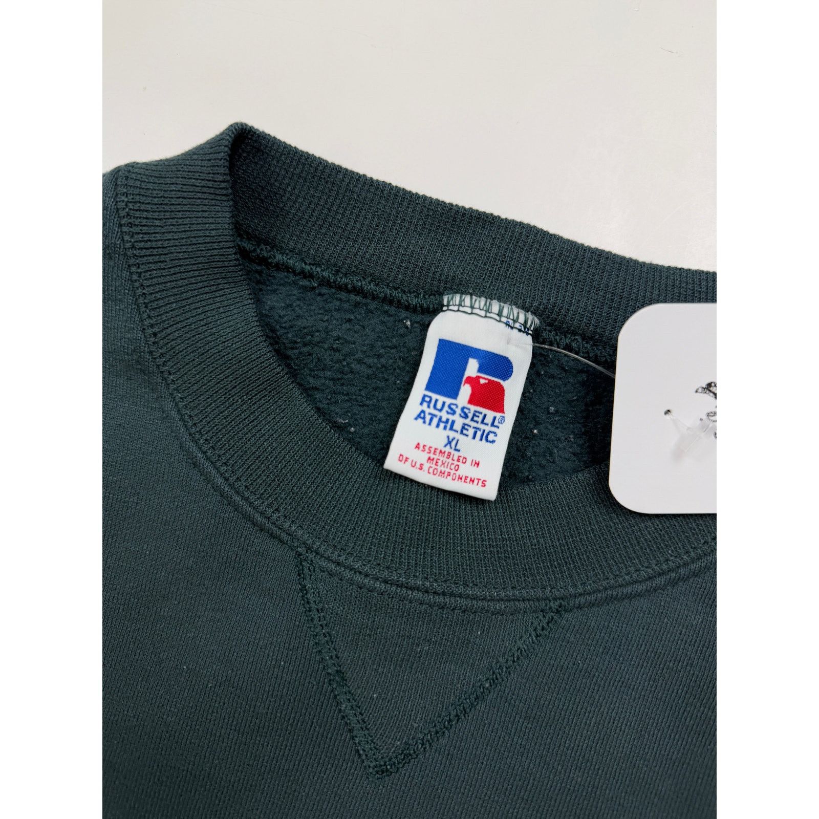 Vintage Vintage 90s Russell Athletic Boxy Fit Blank Sweatshirt XL Size US XL / EU 56 / 4 - 3 Thumbnail