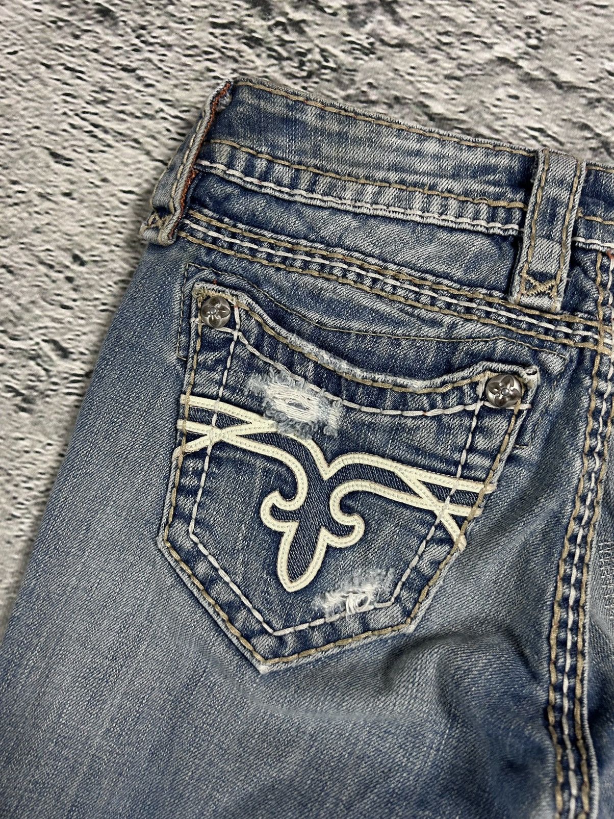 Rock Revival Rock Revival vintage light jeans leather patch Y2K flared Size 25" / US 0 / IT 36 - 3 Thumbnail