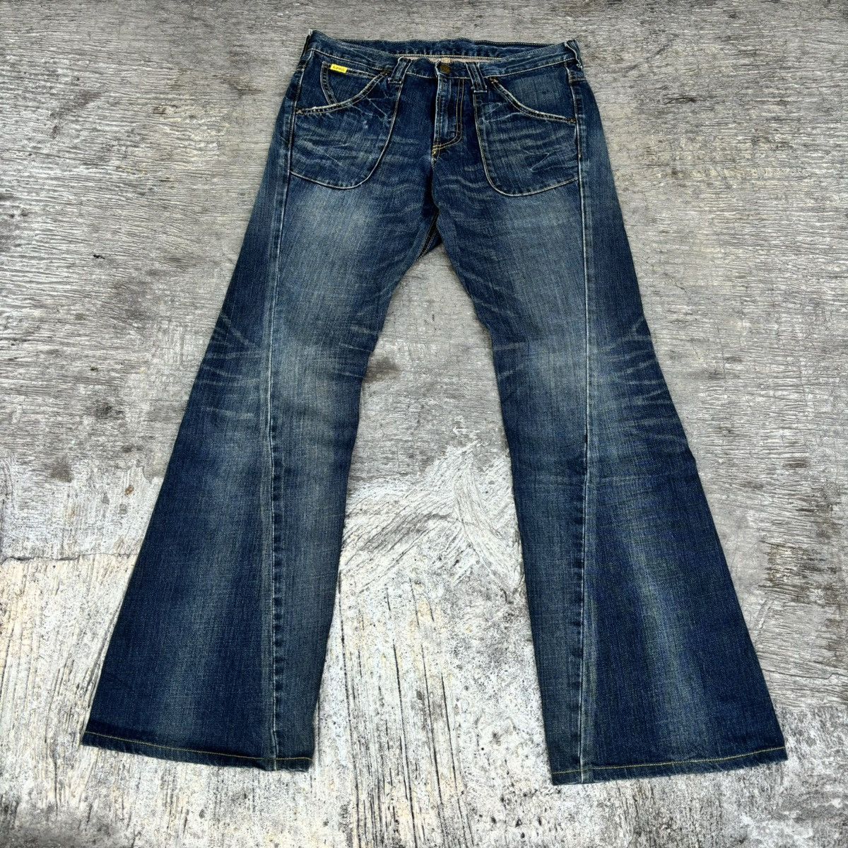 If Six Was Nine × Le Grande Bleu (L.G.B.) Vintage 90's LEE flare bootcut jeans Size US 32 / EU 48 - 1 Thumbnail