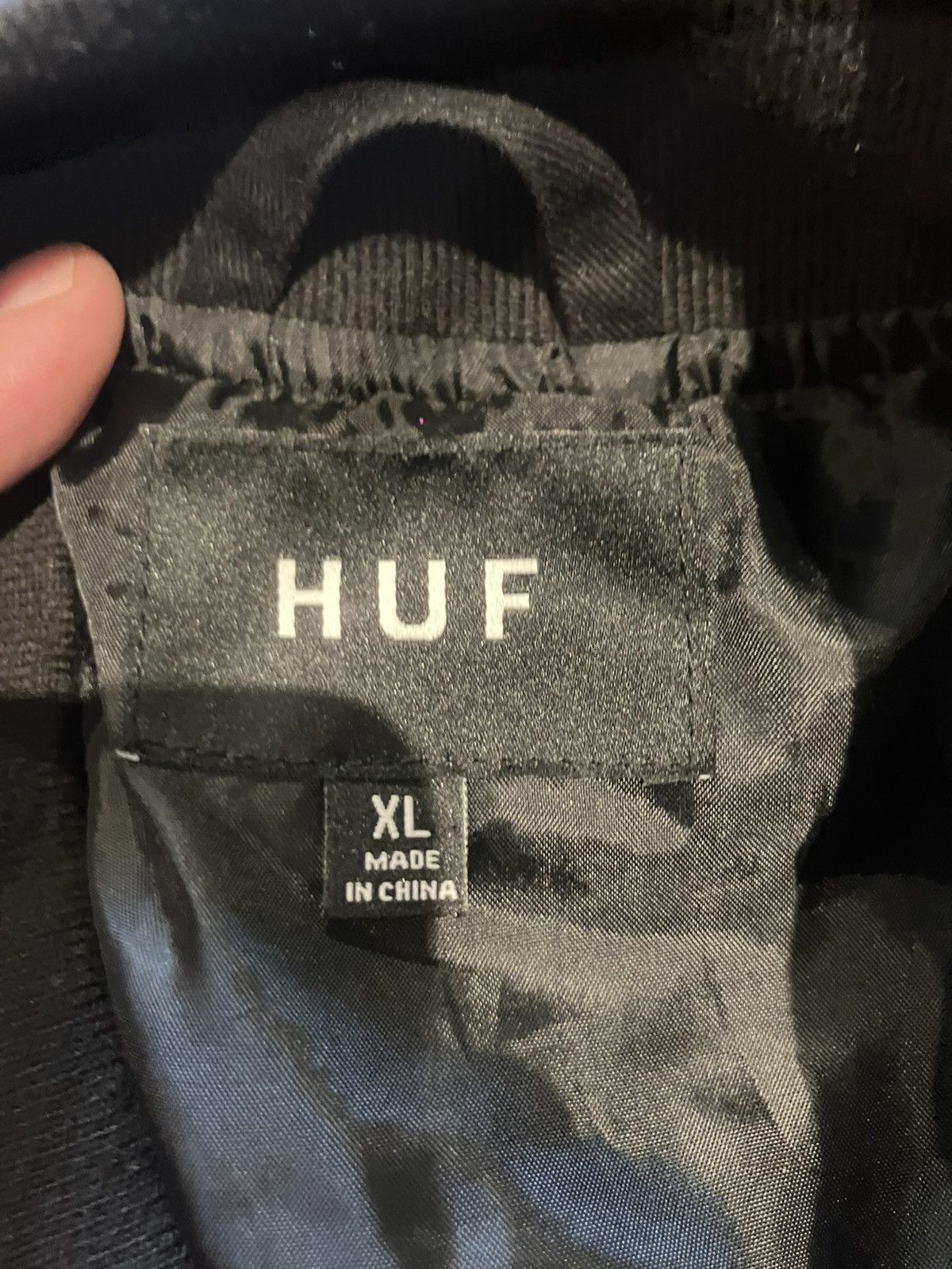 Huf Huf Kingston black bomber jacket embroidered cheetah Size US XL / EU 56 / 4 - 6 Thumbnail