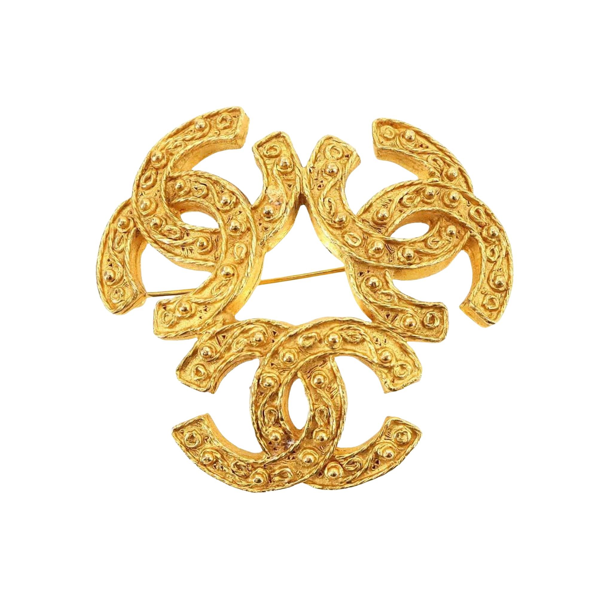 Chanel Chanel Triple coco brooch Size ONE SIZE - 1 Thumbnail