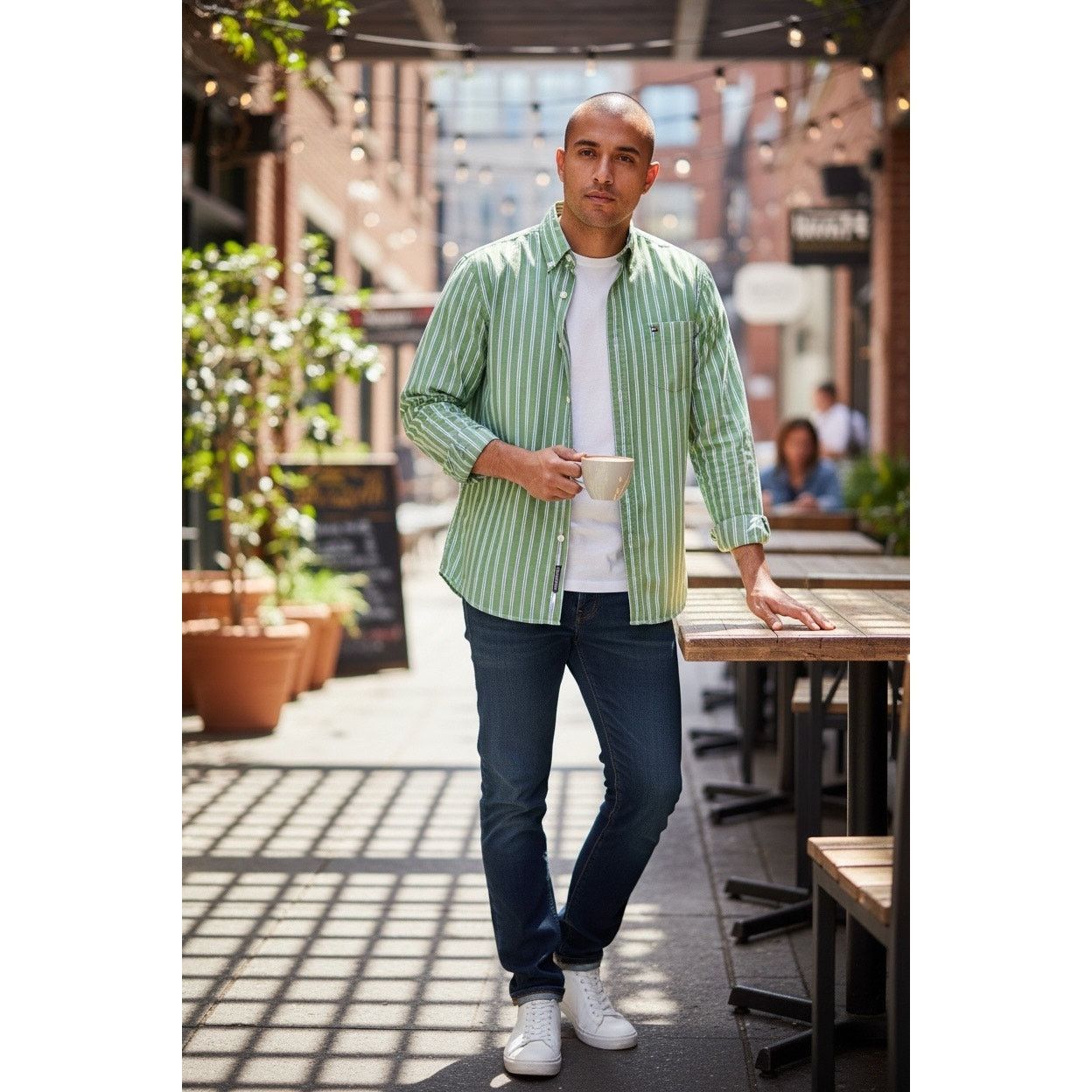 Tommy Hilfiger Tommy Hilfiger Trim Fit Men’s Button-Down Shirt – Size M Size US M / EU 48-50 / 2 - 1 Thumbnail