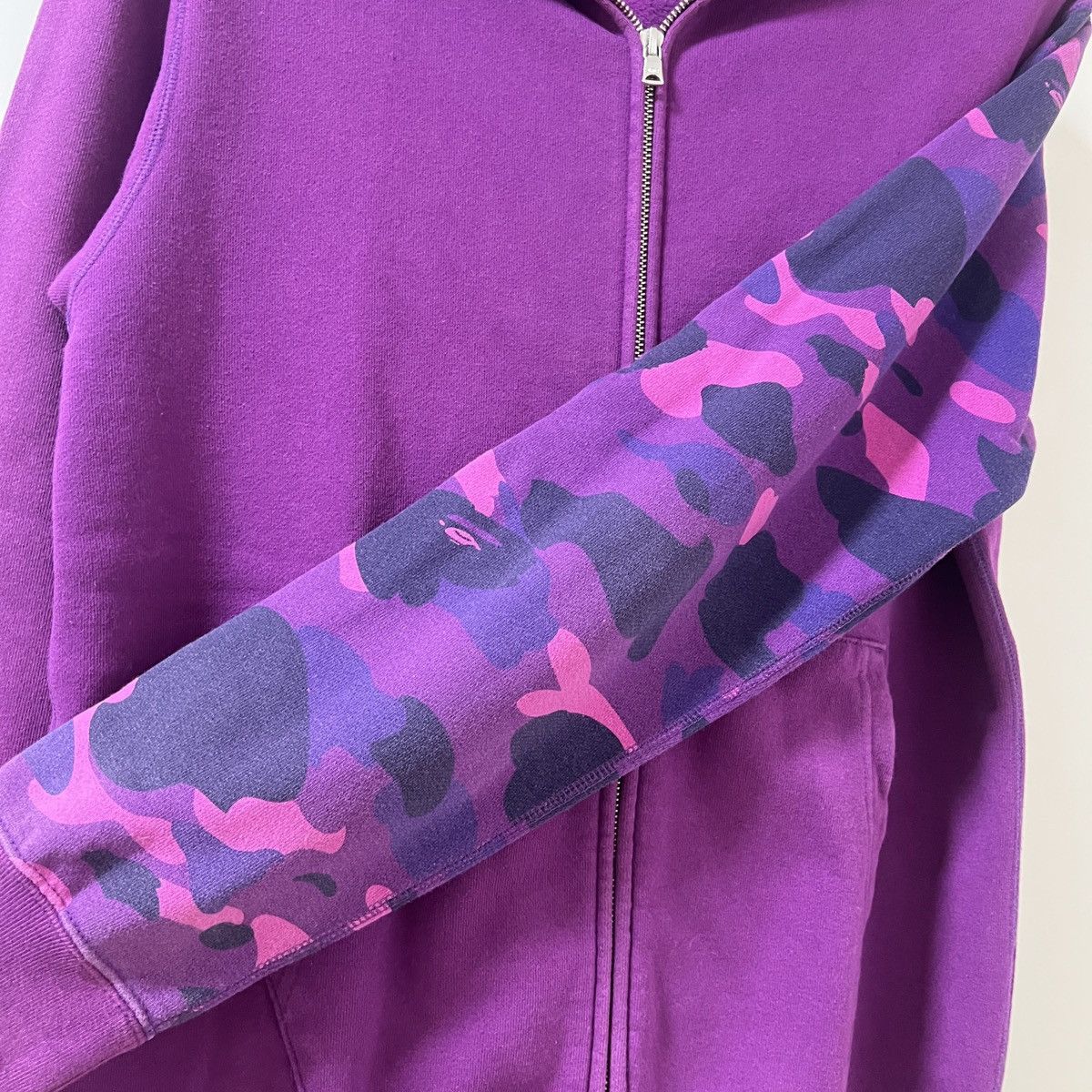Bape Bape purple shark zip up hoodie Size US L / EU 52-54 / 3 - 7 Thumbnail