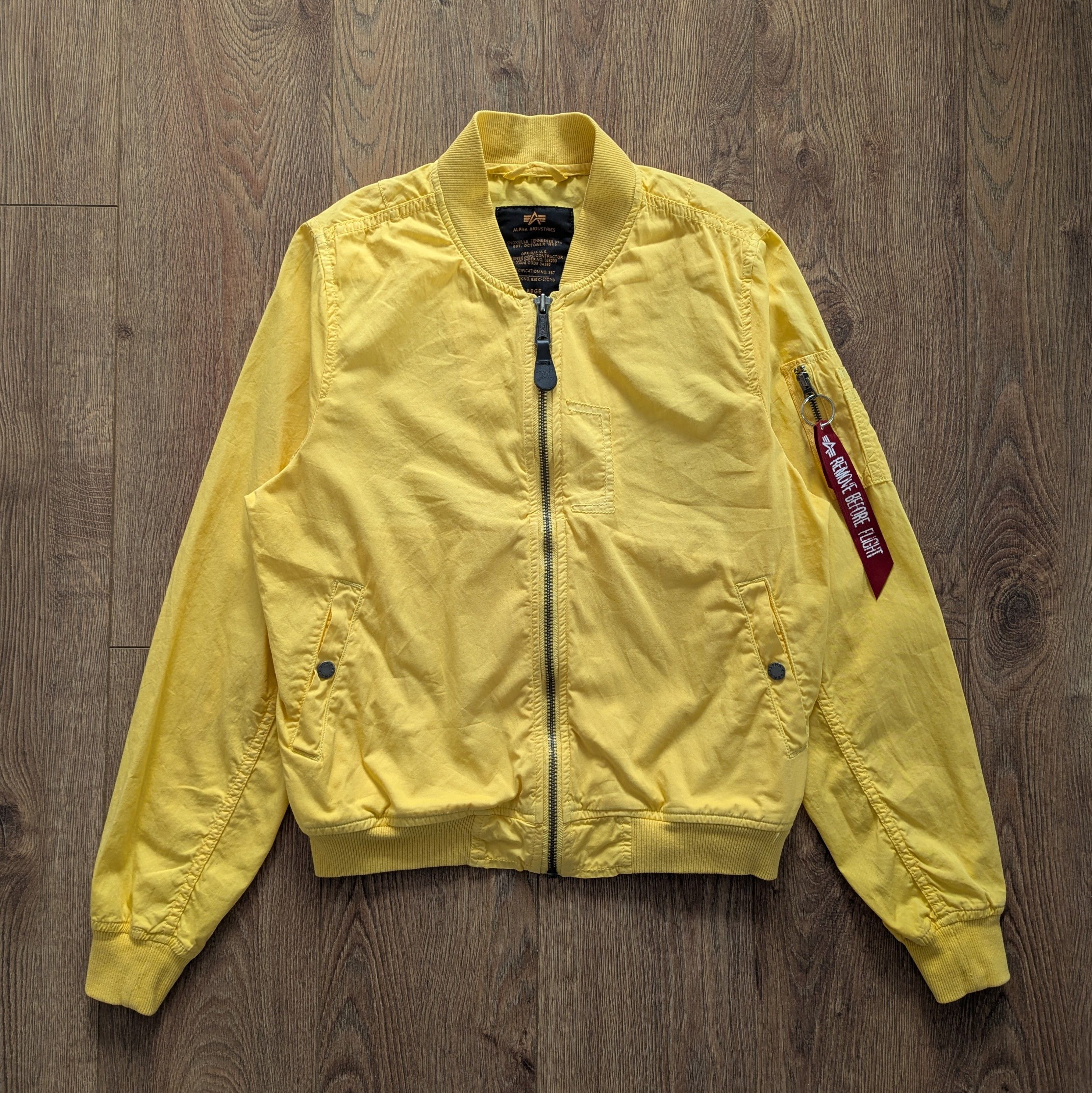 Alpha Industries Alpha Industries MA-1 Yellow Light Bomber Jacket Size L Size US L / EU 52-54 / 3 - 1 Thumbnail