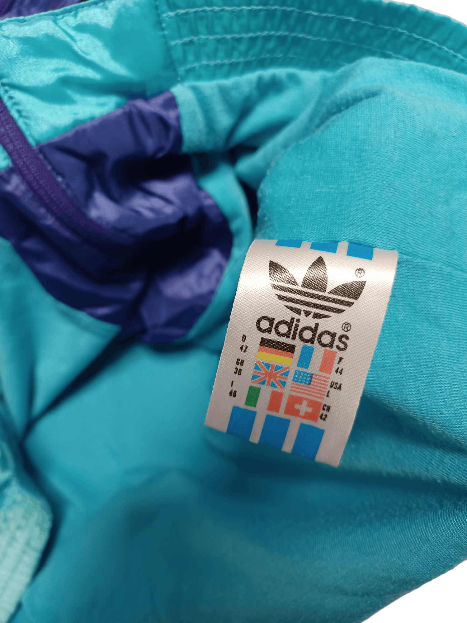 Adidas ADIDAS VINTAGE NYLON TRACKING JACKET SPORTSWEAR SOCCER Size US L / EU 52-54 / 3 - 6 Thumbnail