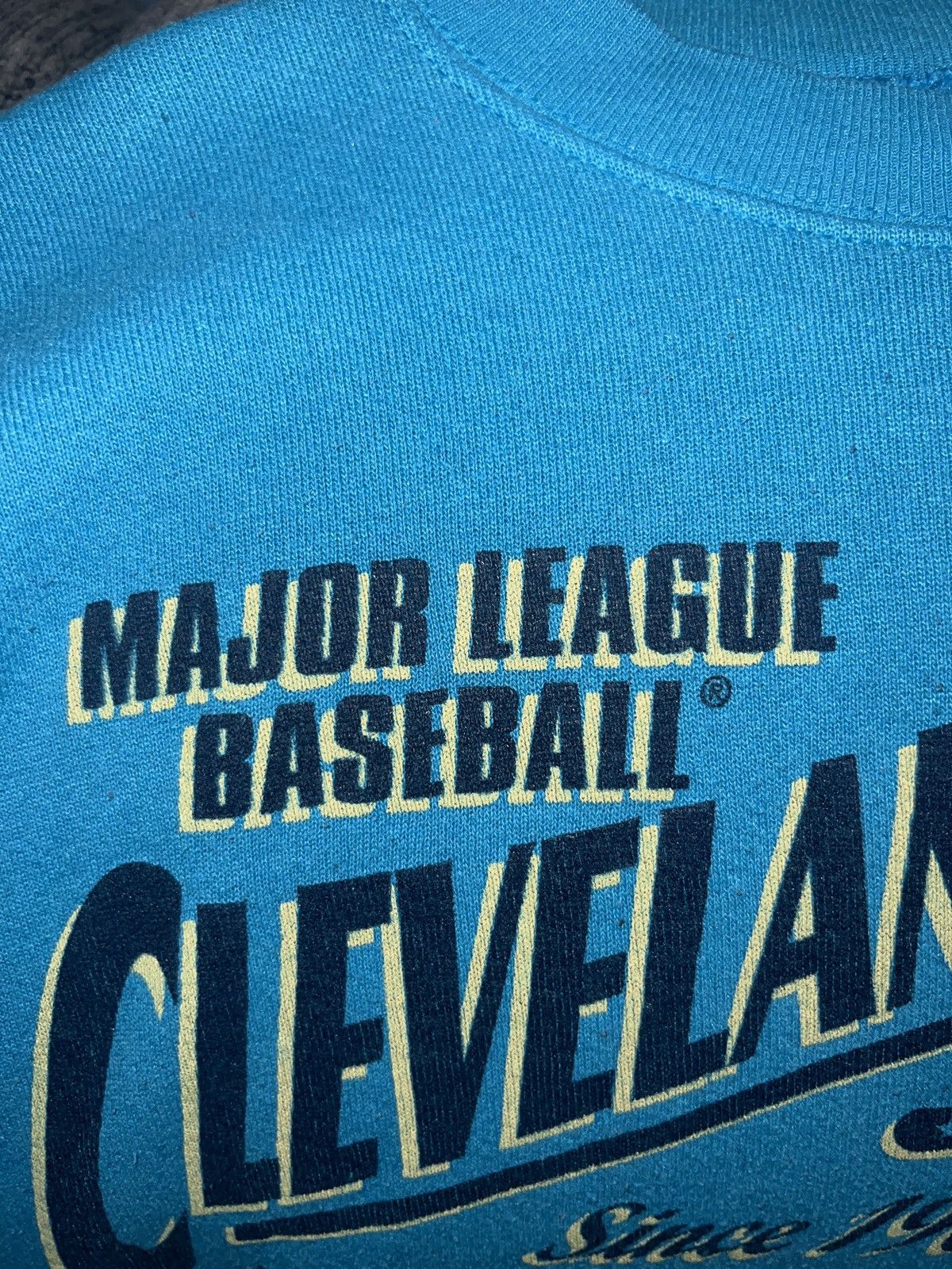 MLB Logo 7 MLB ALA Cleveland Indians Sweatshirt Size US XL / EU 56 / 4 - 3 Thumbnail